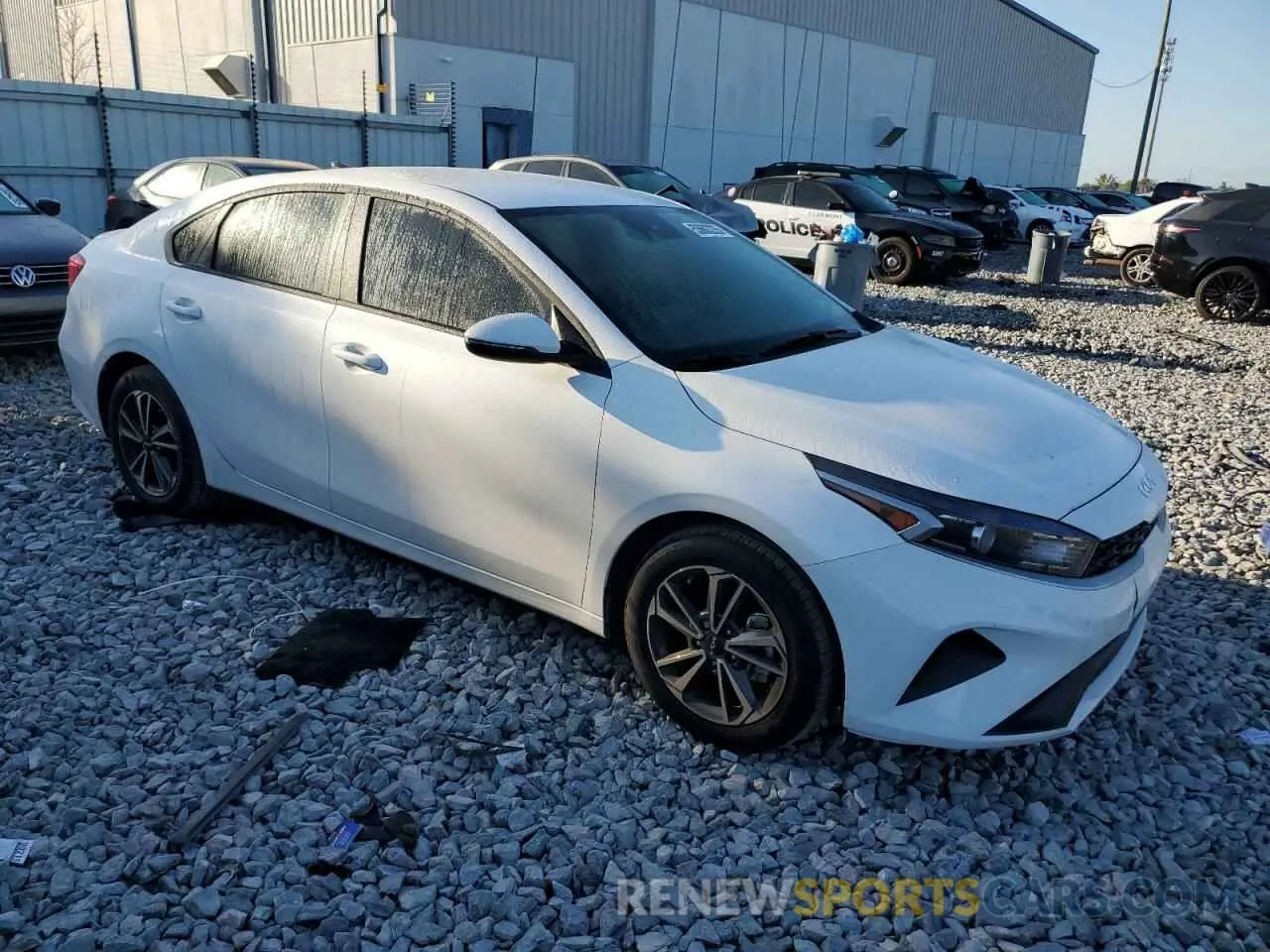 4 Photograph of a damaged car 3KPF24AD5RE827106 KIA FORTE 2024