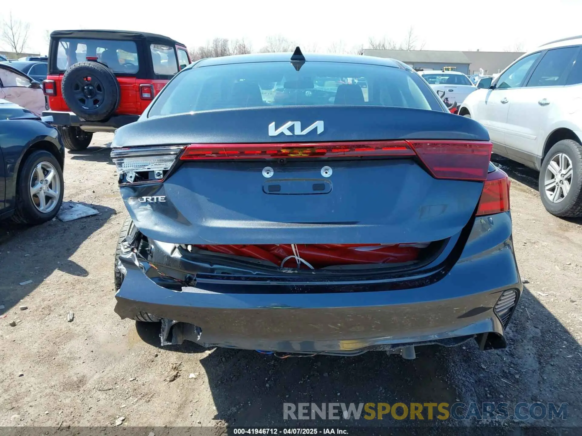 17 Фотография поврежденного автомобиля 3KPF24AD5RE838266 KIA FORTE 2024