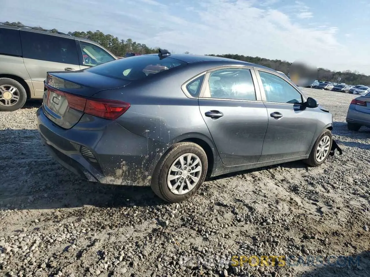 3 Photograph of a damaged car 3KPF24AD6RE695683 KIA FORTE 2024