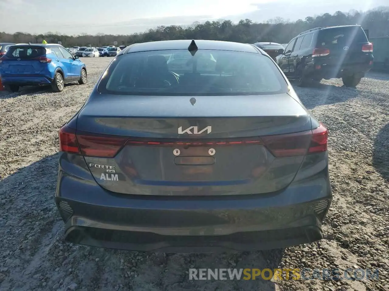 6 Photograph of a damaged car 3KPF24AD6RE695683 KIA FORTE 2024