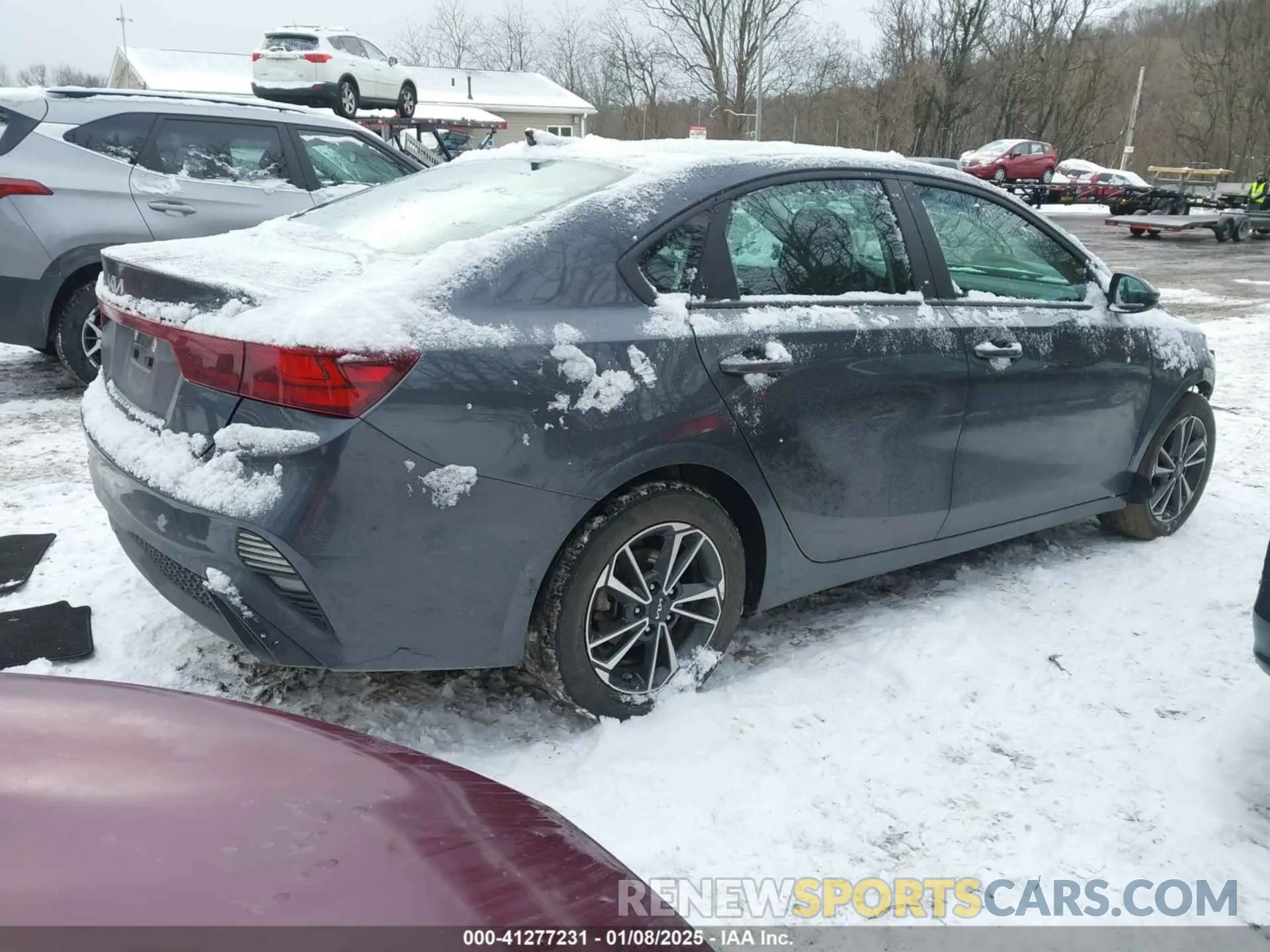 4 Фотография поврежденного автомобиля 3KPF24AD6RE696932 KIA FORTE 2024