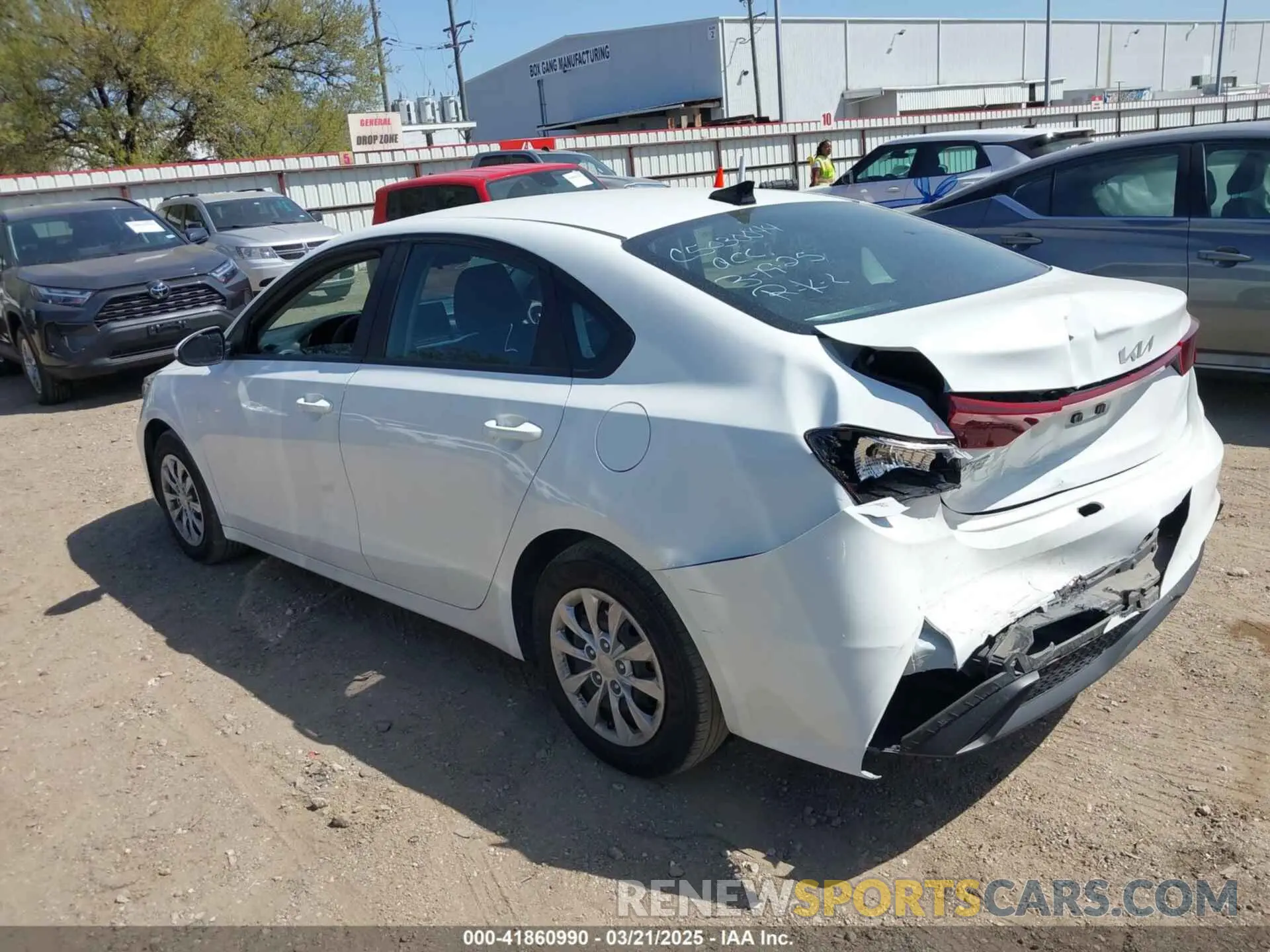 3 Photograph of a damaged car 3KPF24AD6RE706309 KIA FORTE 2024