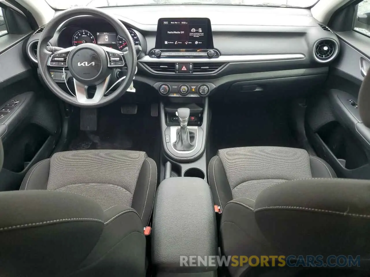 8 Фотография поврежденного автомобиля 3KPF24AD6RE728360 KIA FORTE 2024