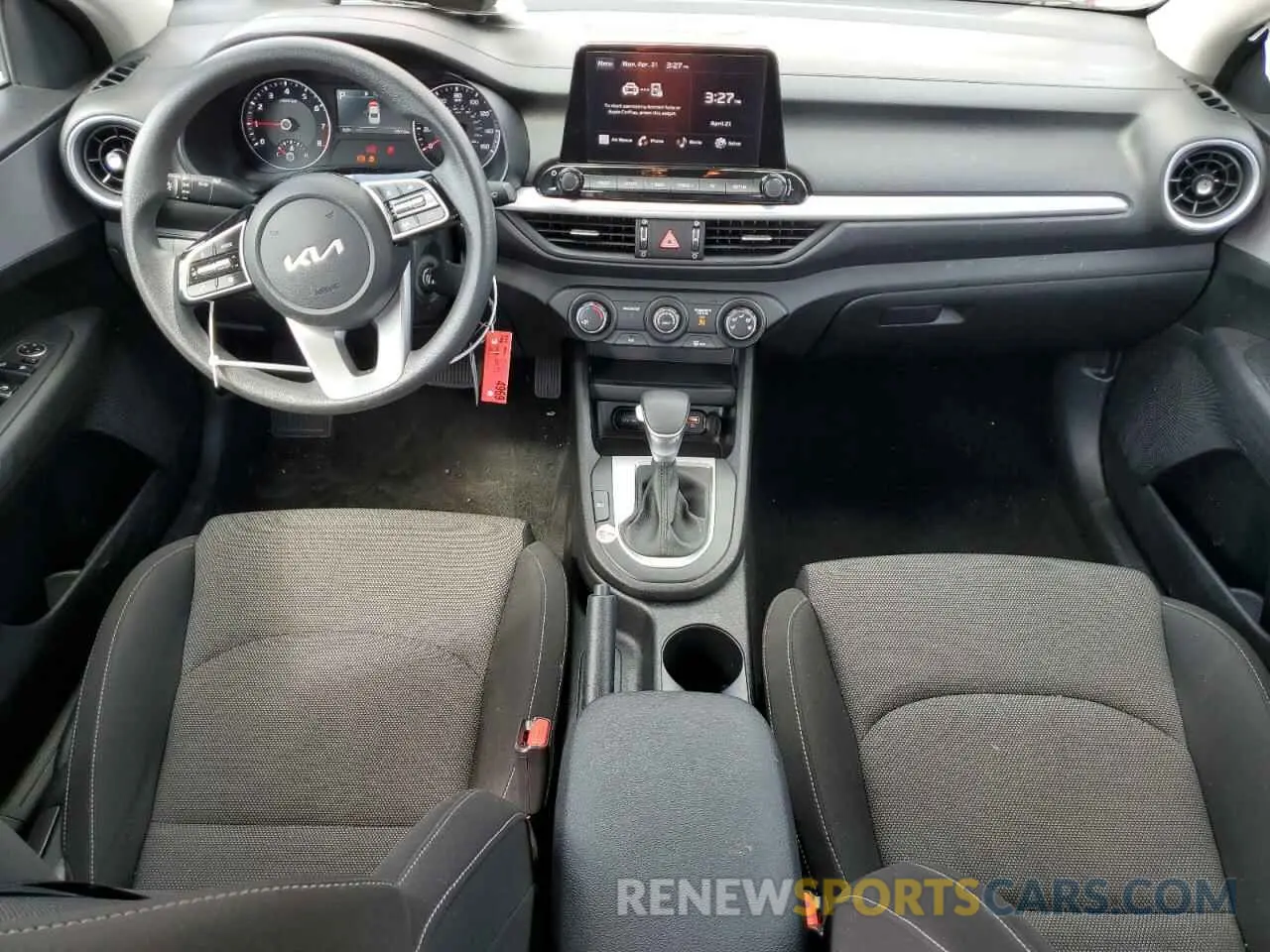 8 Фотография поврежденного автомобиля 3KPF24AD6RE733994 KIA FORTE 2024