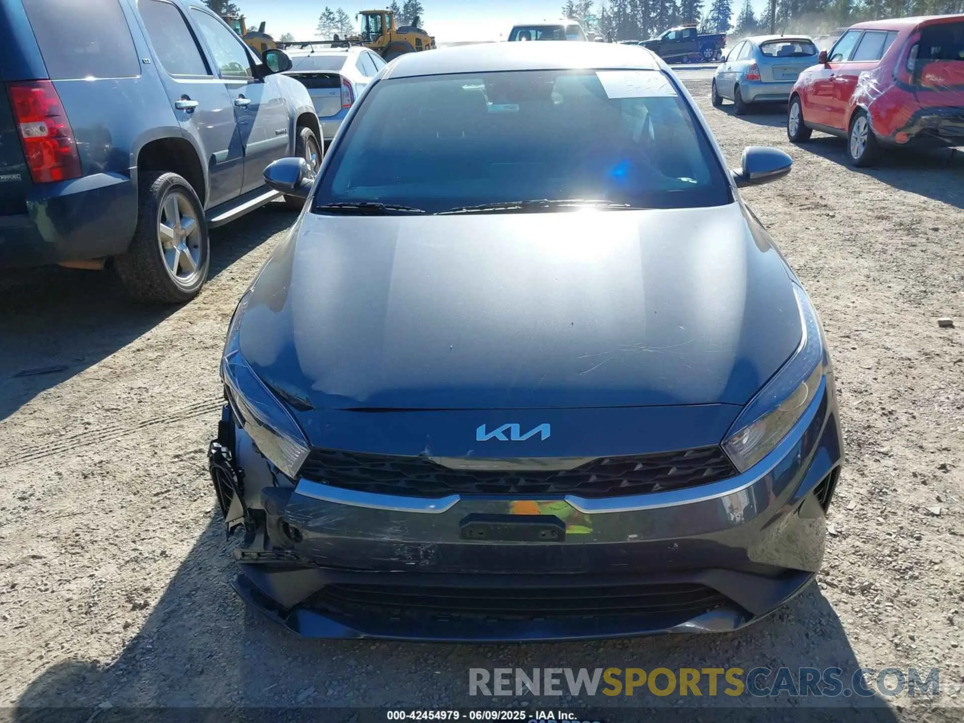 11 Photograph of a damaged car 3KPF24AD6RE800139 KIA FORTE 2024