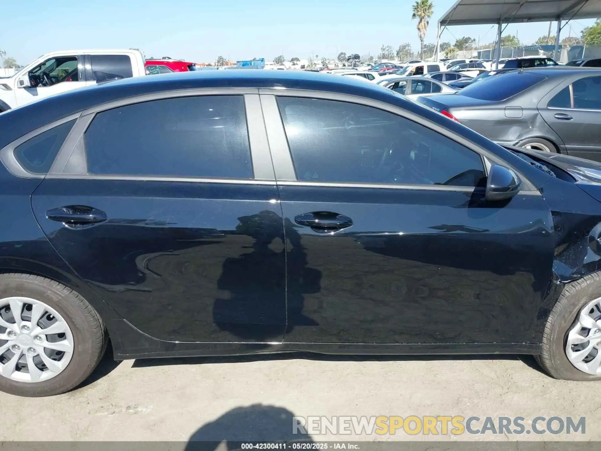 13 Photograph of a damaged car 3KPF24AD6RE802943 KIA FORTE 2024