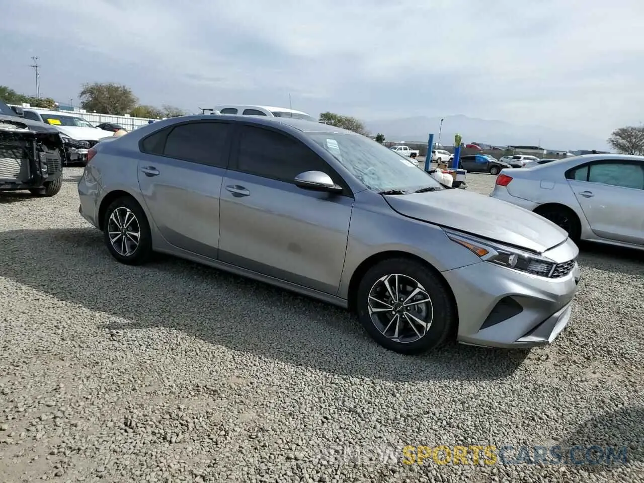 4 Photograph of a damaged car 3KPF24AD6RE802974 KIA FORTE 2024