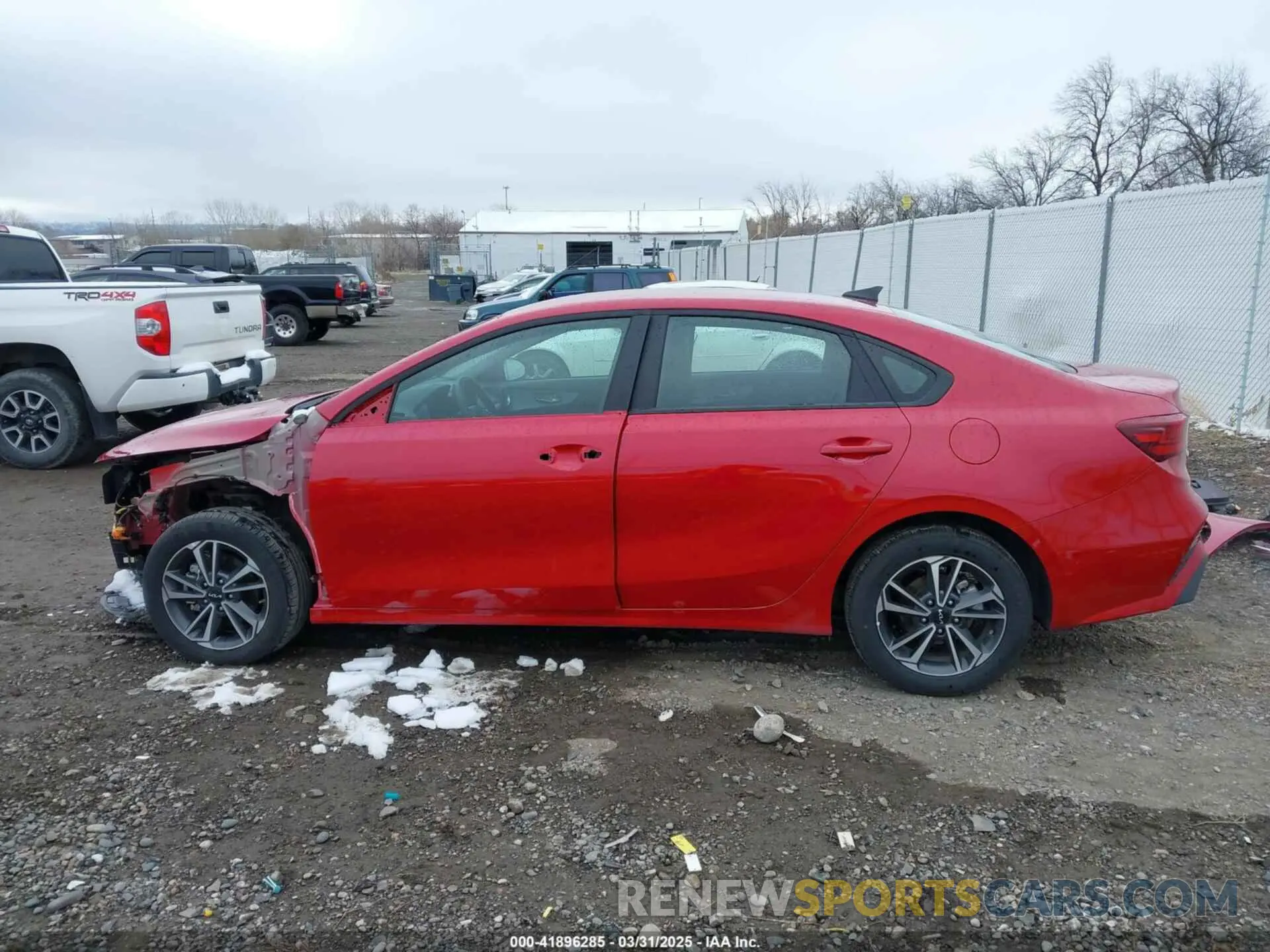15 Photograph of a damaged car 3KPF24AD6RE805602 KIA FORTE 2024