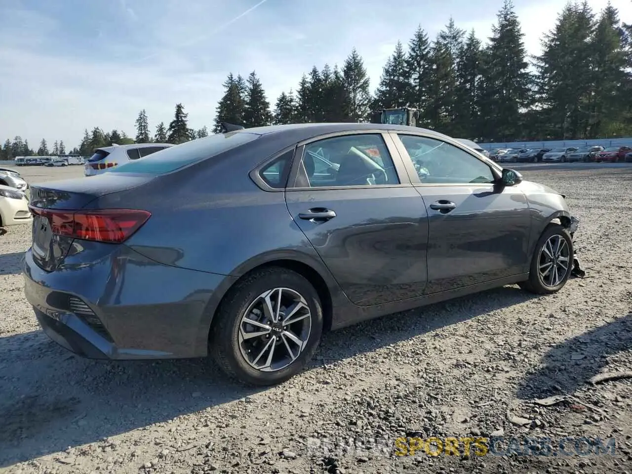 3 Photograph of a damaged car 3KPF24AD6RE810735 KIA FORTE 2024