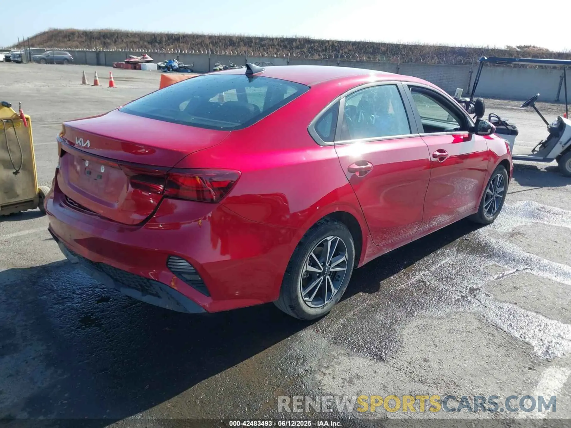 4 Photograph of a damaged car 3KPF24AD6RE835781 KIA FORTE 2024