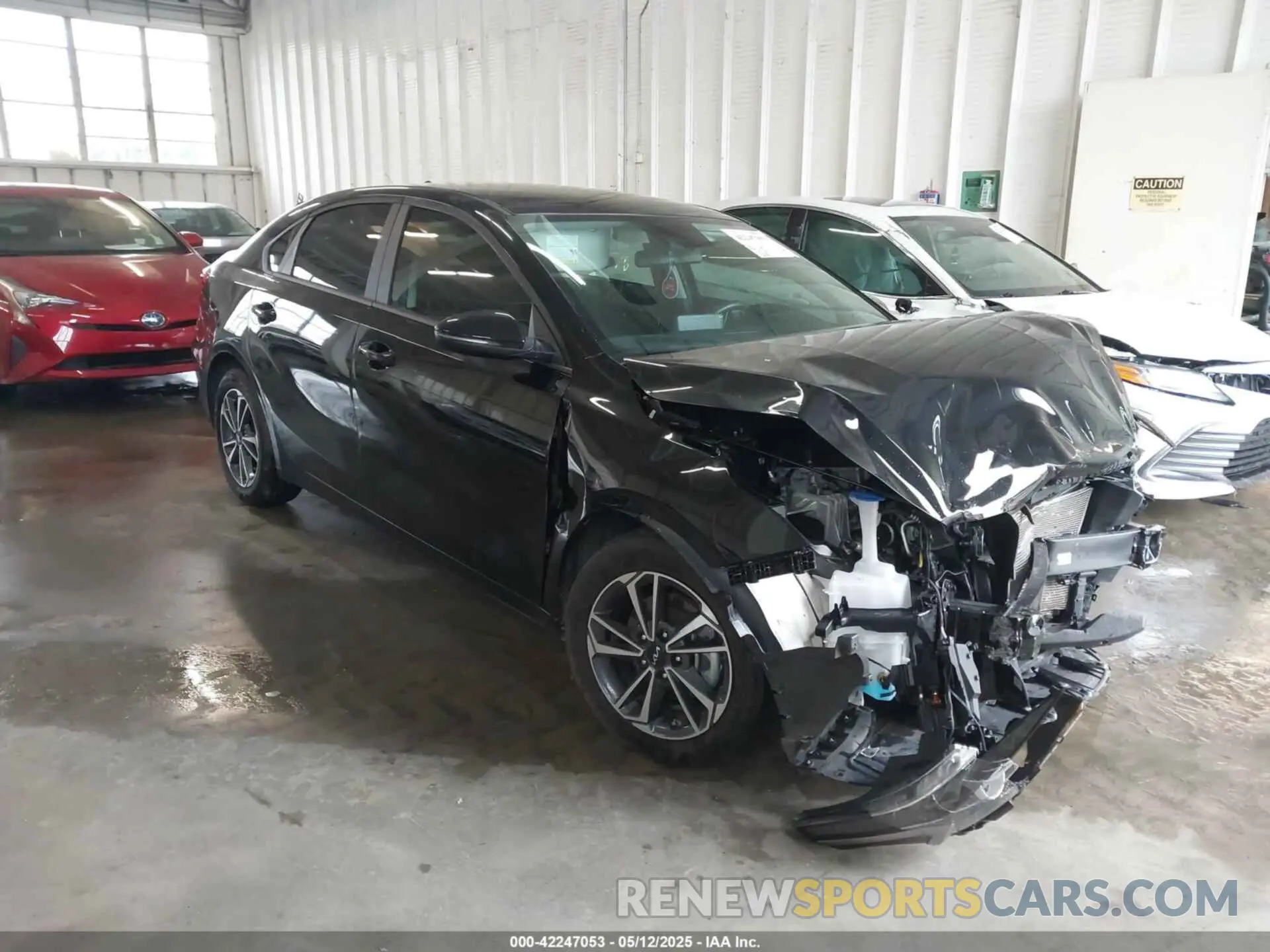 1 Photograph of a damaged car 3KPF24AD7RE704844 KIA FORTE 2024