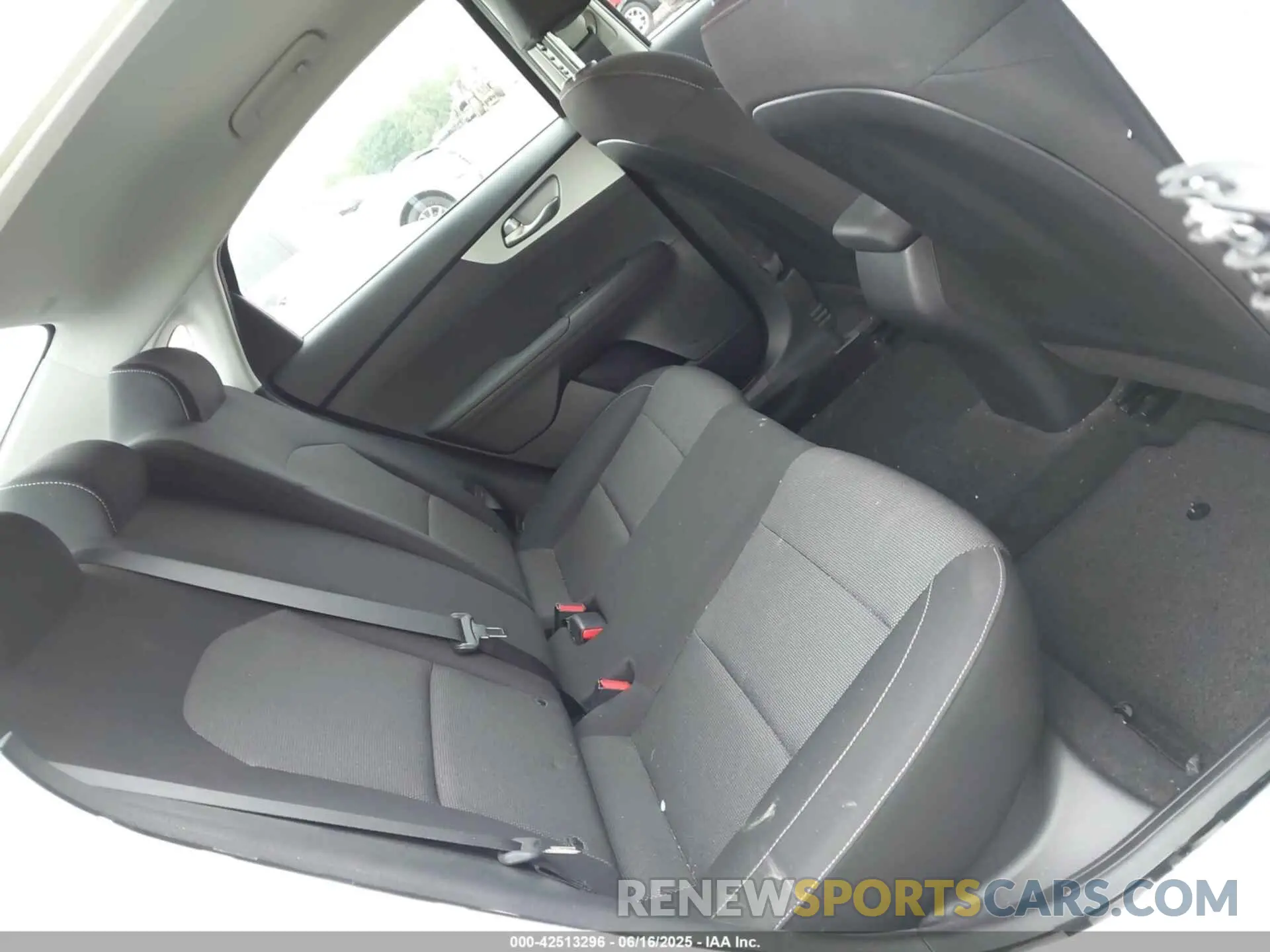 8 Фотография поврежденного автомобиля 3KPF24AD7RE735527 KIA FORTE 2024