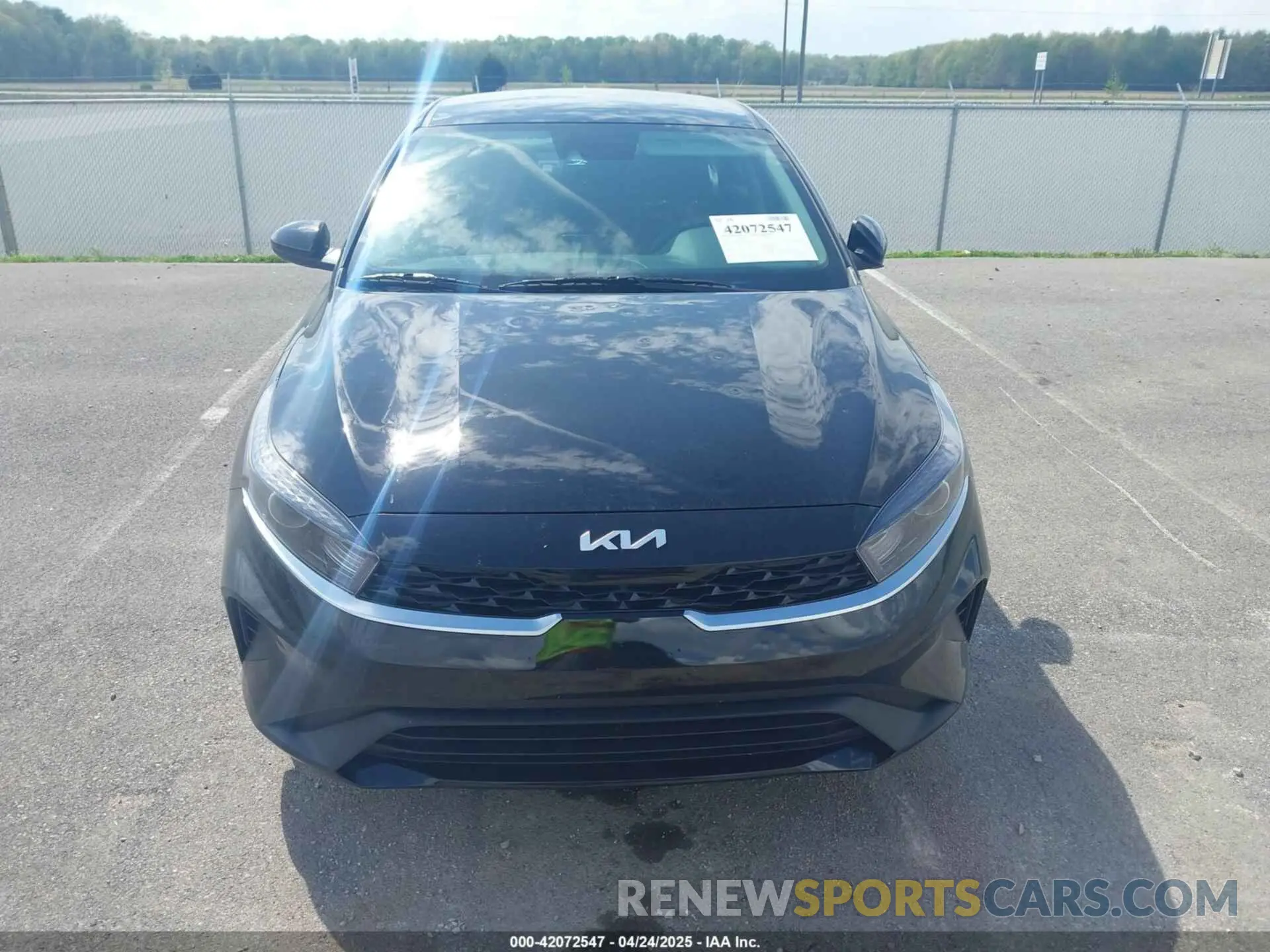 12 Фотография поврежденного автомобиля 3KPF24AD7RE735642 KIA FORTE 2024
