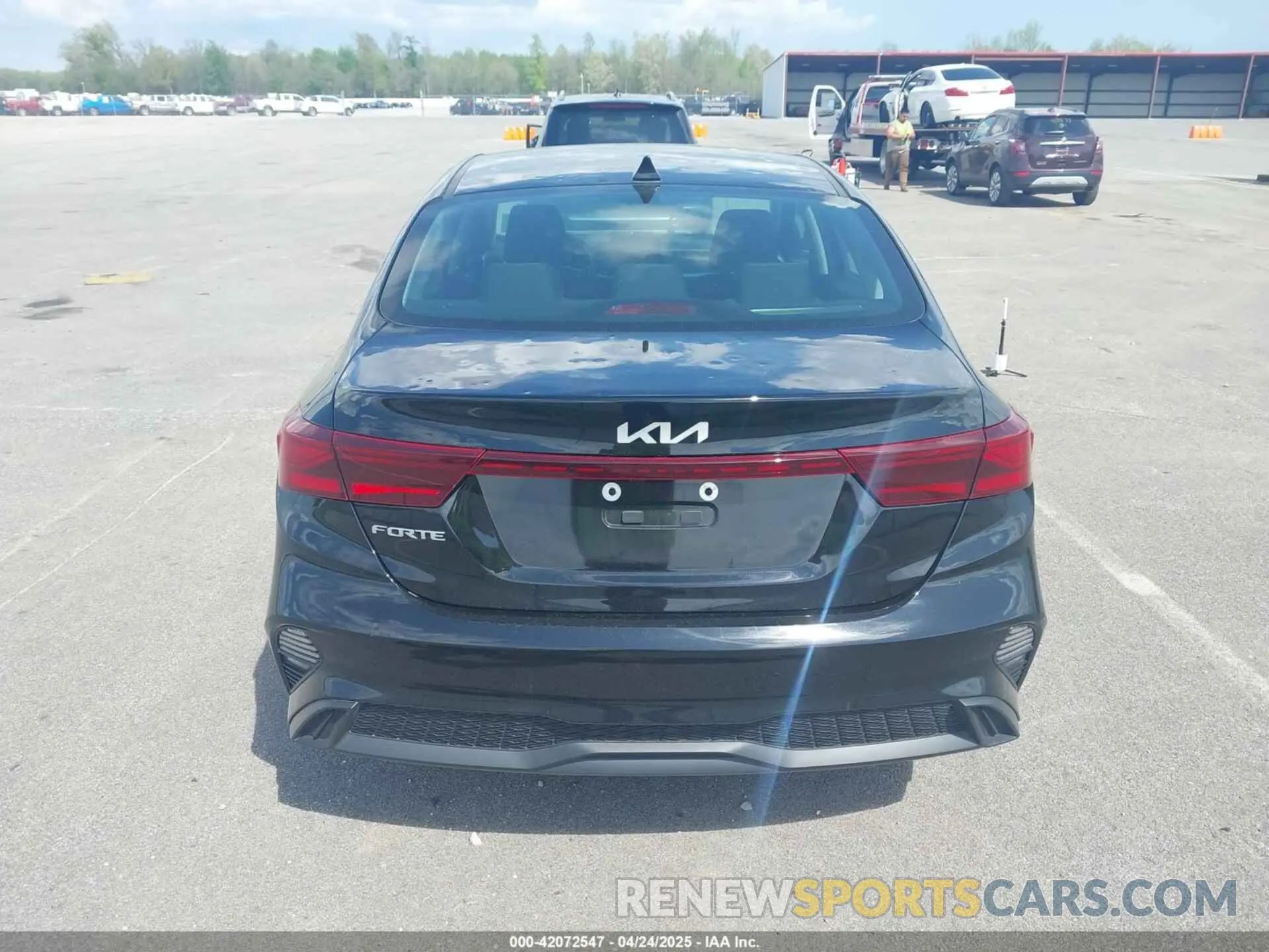 16 Фотография поврежденного автомобиля 3KPF24AD7RE735642 KIA FORTE 2024
