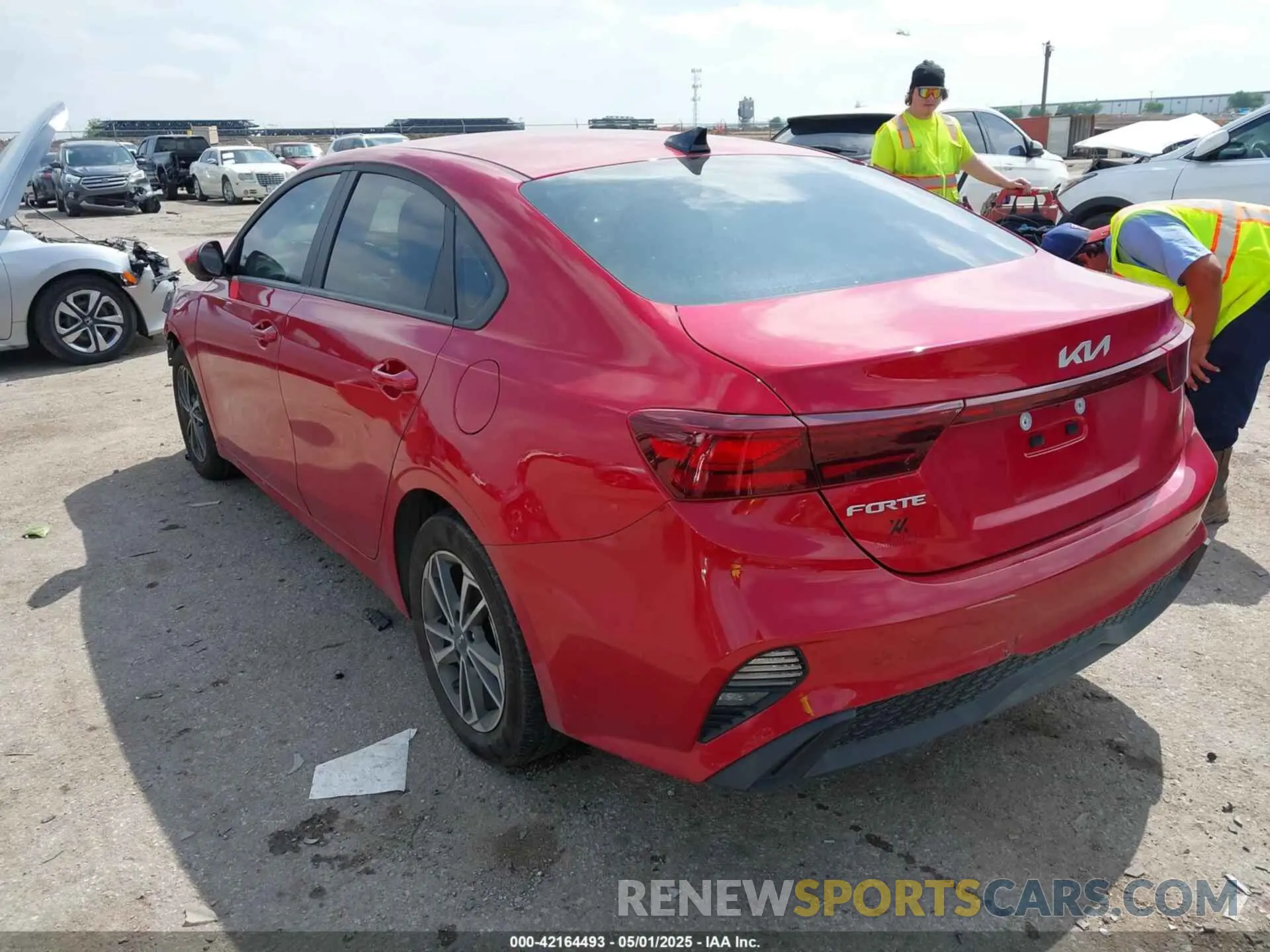 3 Photograph of a damaged car 3KPF24AD7RE750075 KIA FORTE 2024
