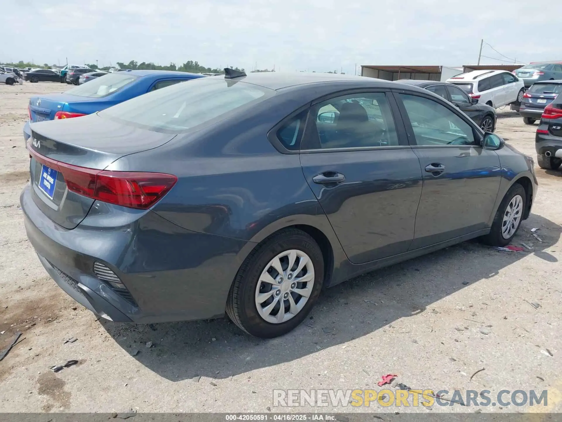 4 Фотография поврежденного автомобиля 3KPF24AD7RE751372 KIA FORTE 2024