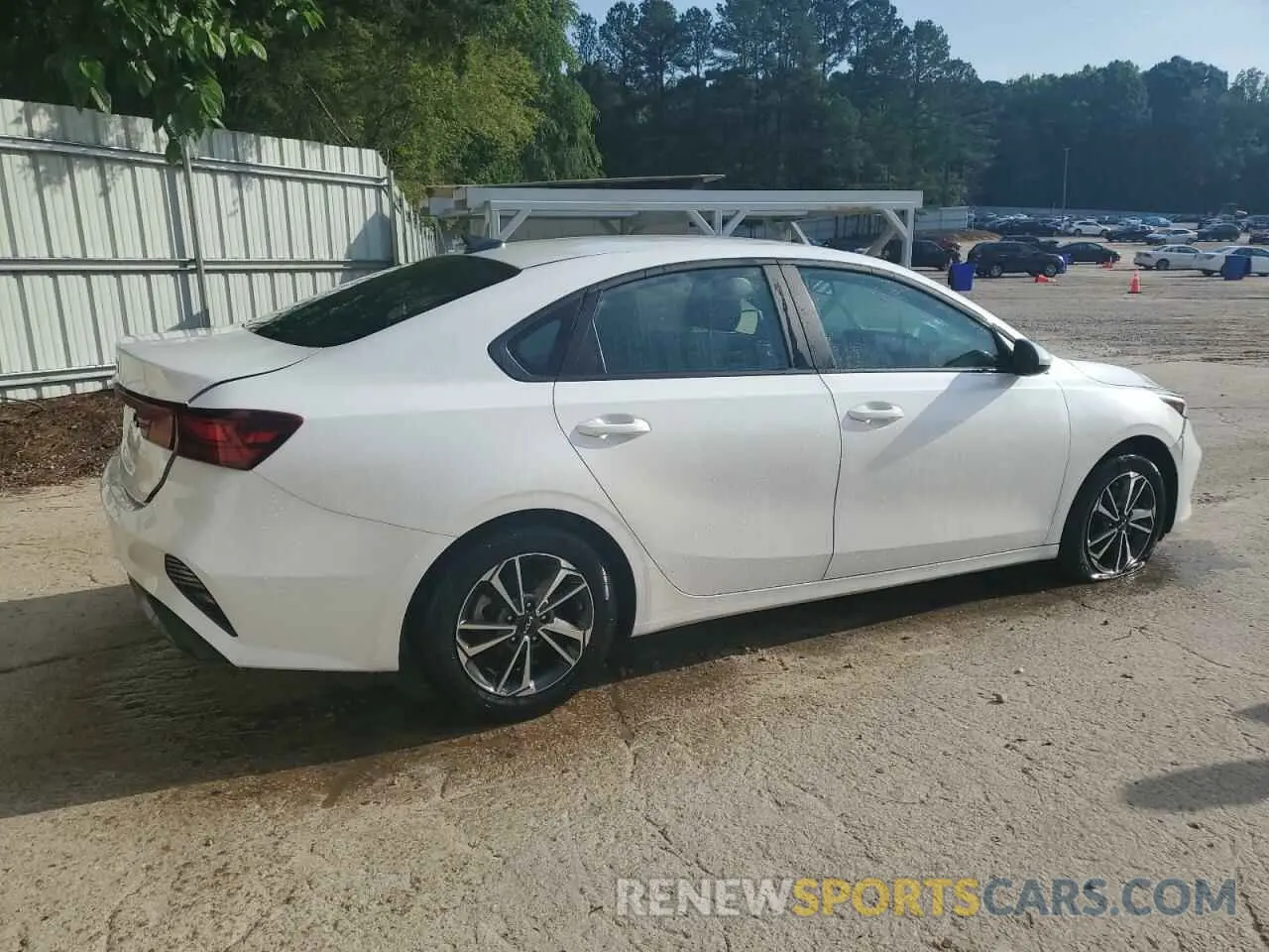 3 Photograph of a damaged car 3KPF24AD7RE779849 KIA FORTE 2024