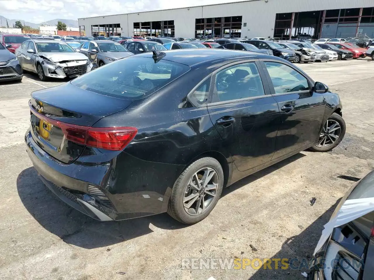 3 Photograph of a damaged car 3KPF24AD7RE792763 KIA FORTE 2024