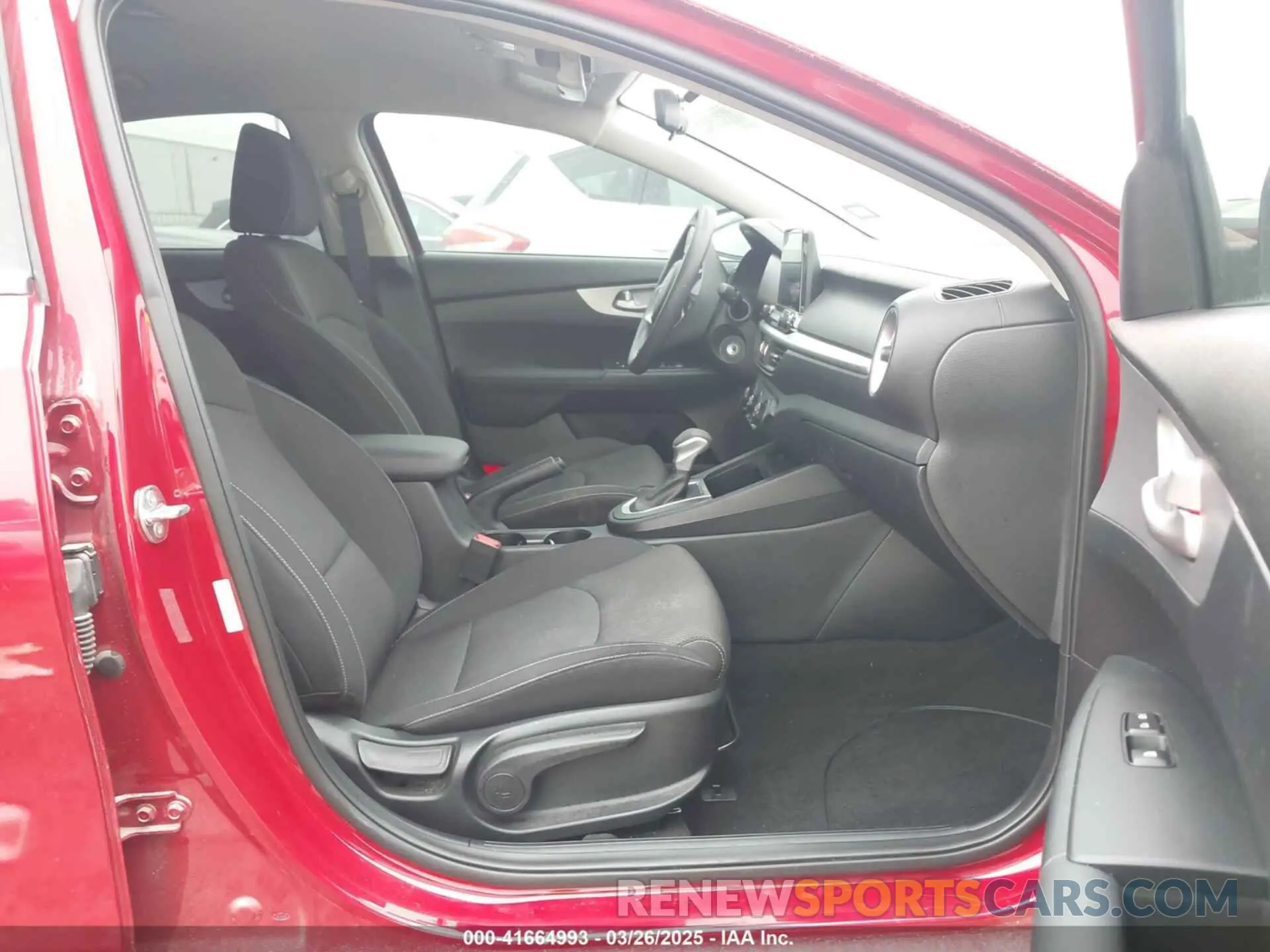 5 Photograph of a damaged car 3KPF24AD7RE792858 KIA FORTE 2024