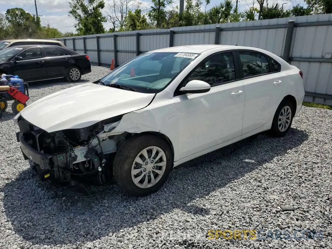 1 Фотография поврежденного автомобиля 3KPF24AD7RE827656 KIA FORTE 2024