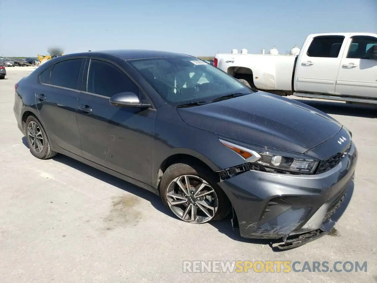 4 Photograph of a damaged car 3KPF24AD7RE829147 KIA FORTE 2024