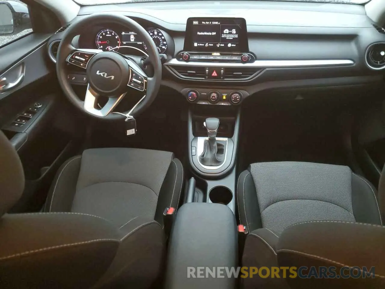 8 Фотография поврежденного автомобиля 3KPF24AD7RE841332 KIA FORTE 2024