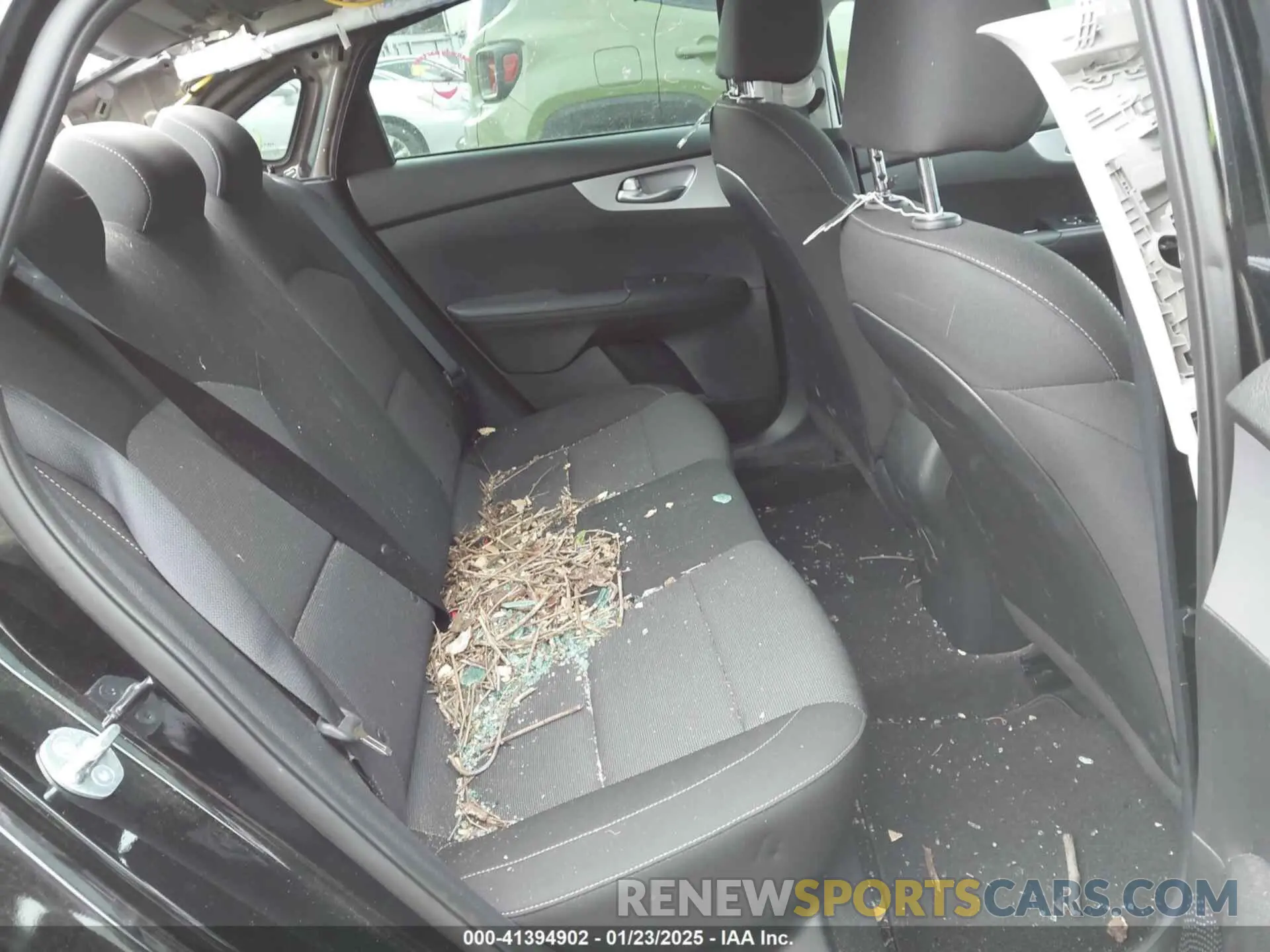8 Photograph of a damaged car 3KPF24AD8RE709180 KIA FORTE 2024