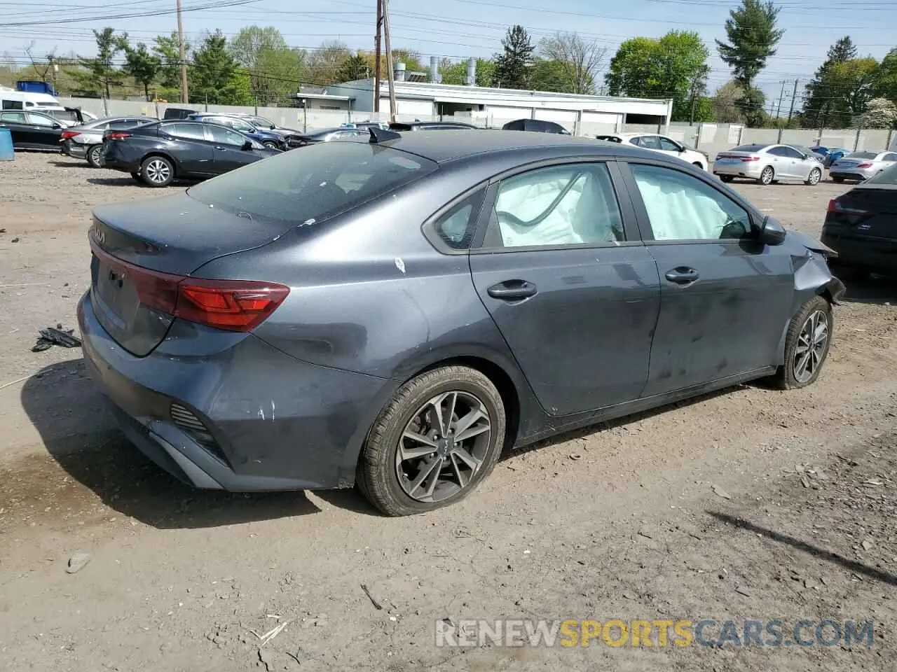 3 Photograph of a damaged car 3KPF24AD8RE723130 KIA FORTE 2024