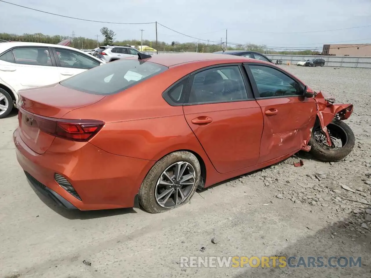 3 Фотография поврежденного автомобиля 3KPF24AD8RE728120 KIA FORTE 2024