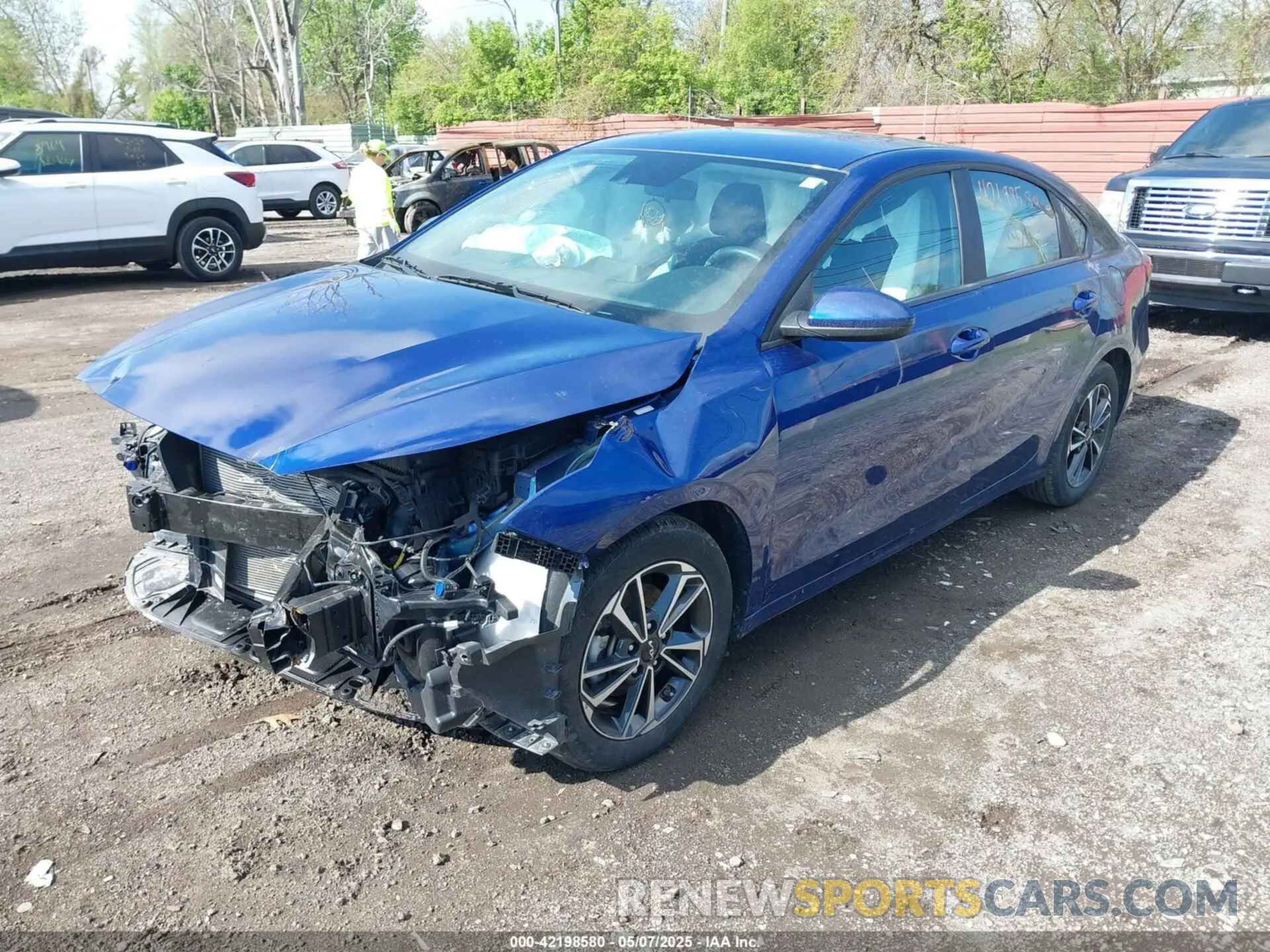 2 Фотография поврежденного автомобиля 3KPF24AD8RE733253 KIA FORTE 2024