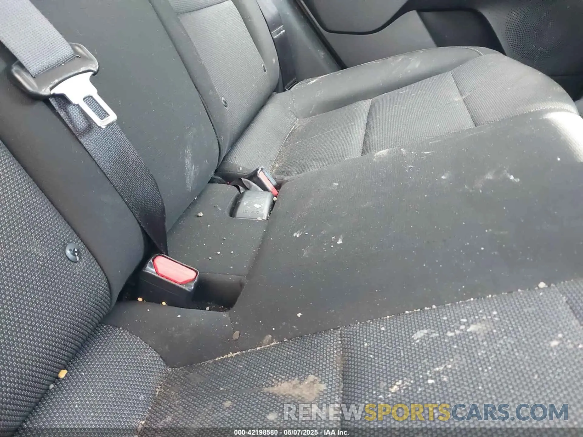8 Фотография поврежденного автомобиля 3KPF24AD8RE733253 KIA FORTE 2024