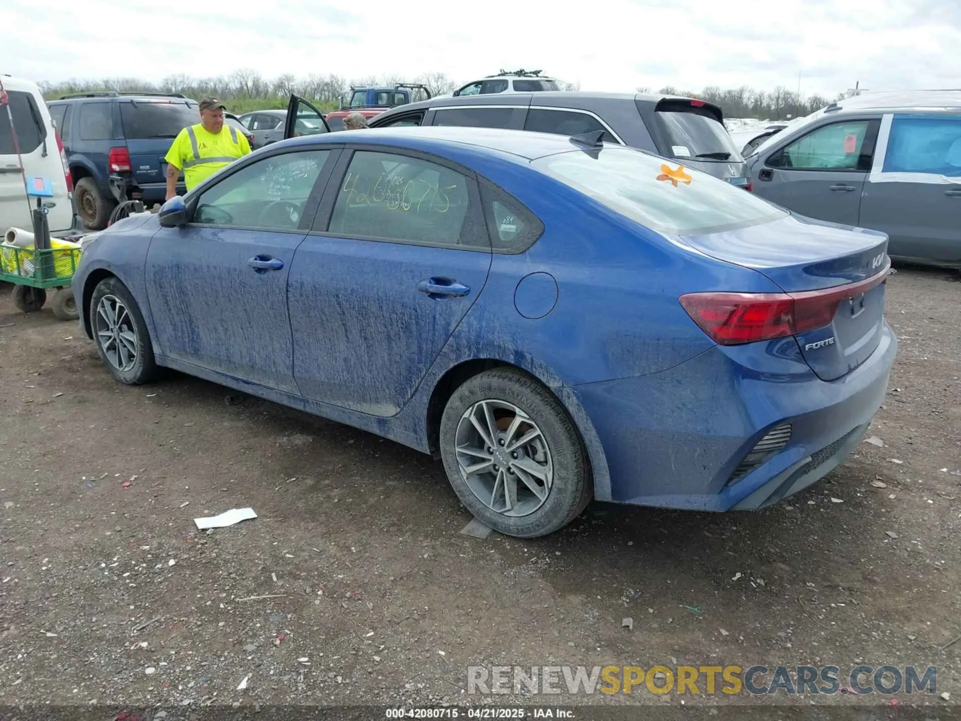 3 Photograph of a damaged car 3KPF24AD8RE735701 KIA FORTE 2024