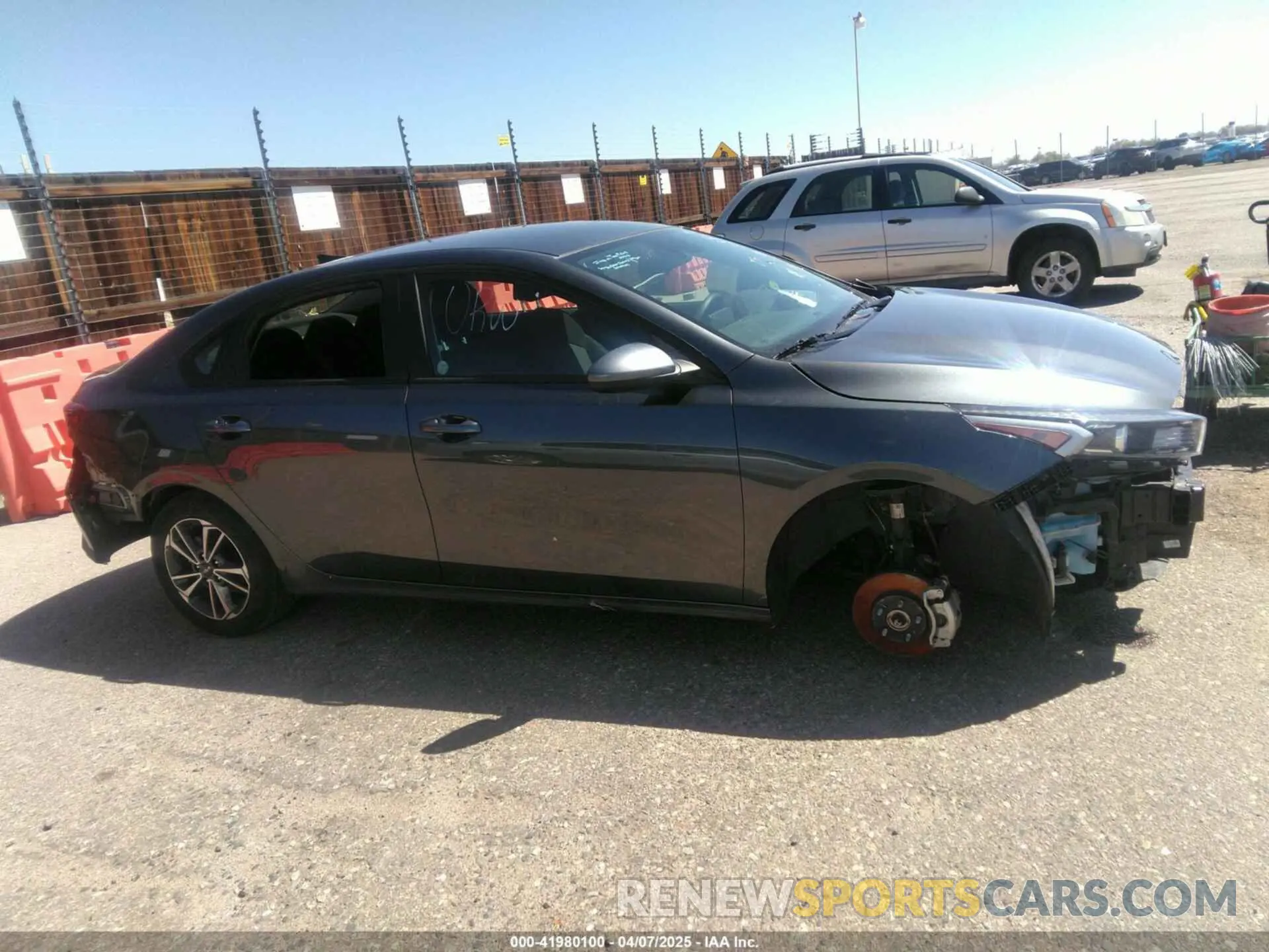 13 Фотография поврежденного автомобиля 3KPF24AD8RE768200 KIA FORTE 2024