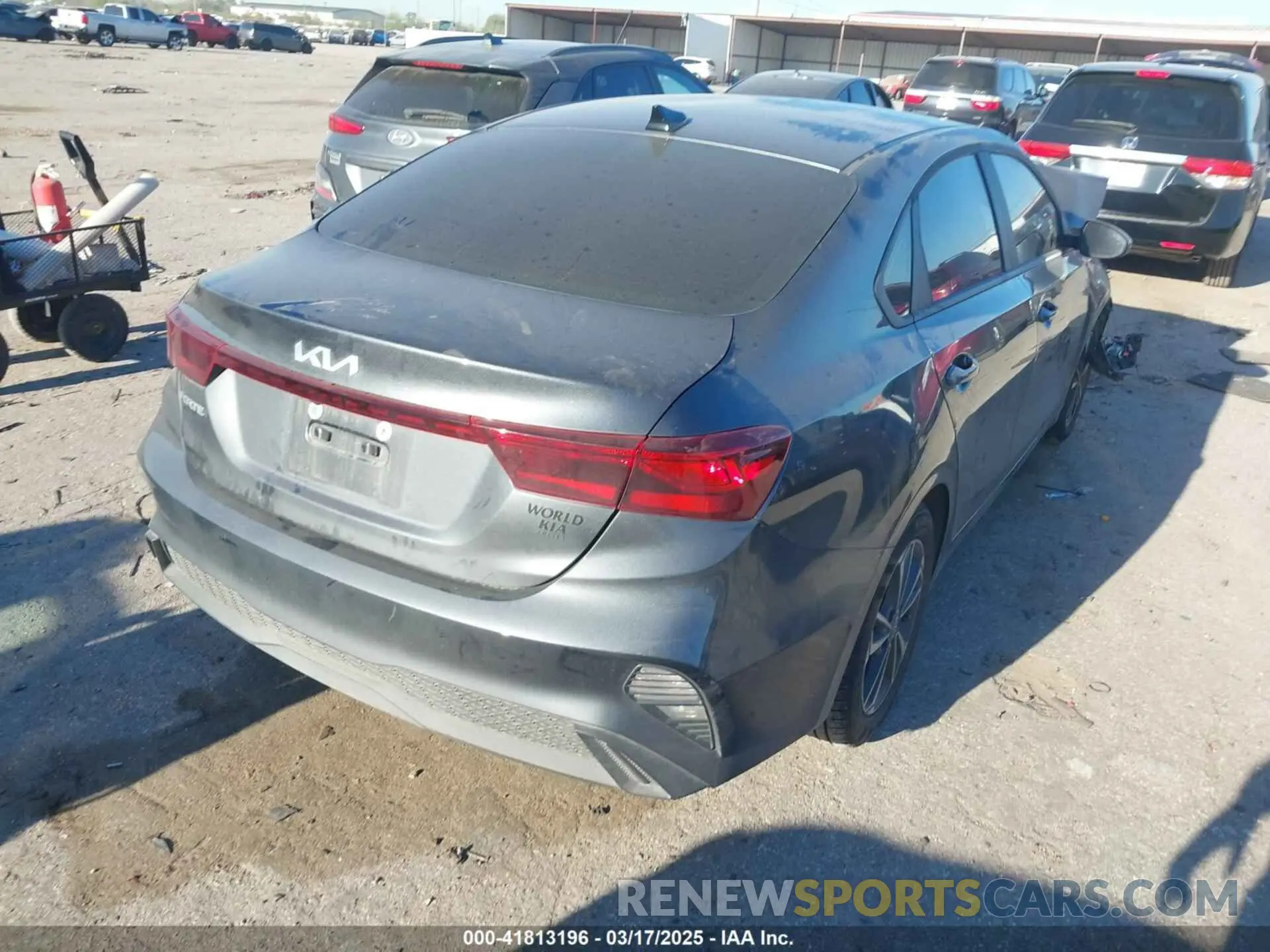 4 Photograph of a damaged car 3KPF24AD8RE770626 KIA FORTE 2024