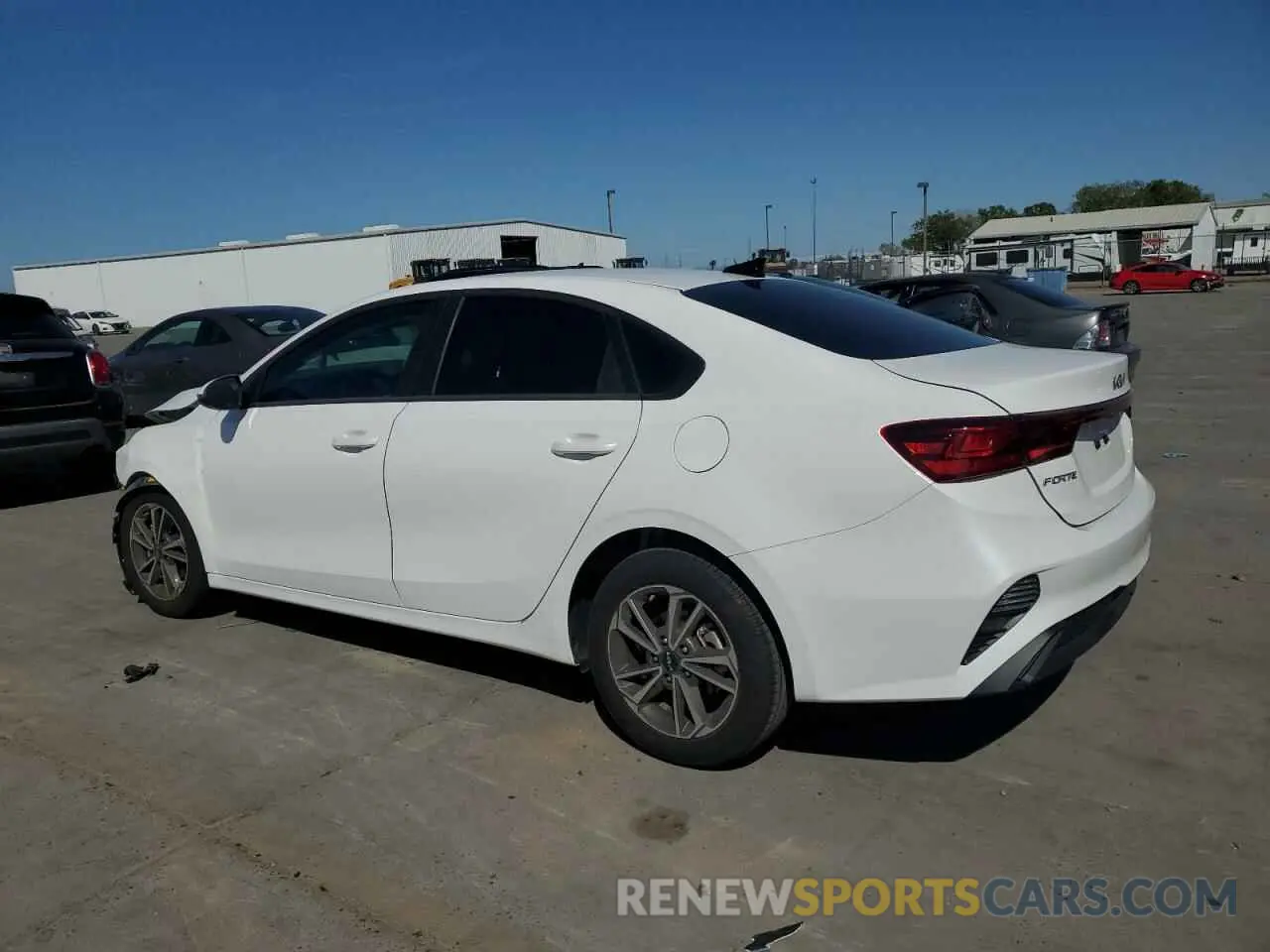 2 Фотография поврежденного автомобиля 3KPF24AD8RE773669 KIA FORTE 2024