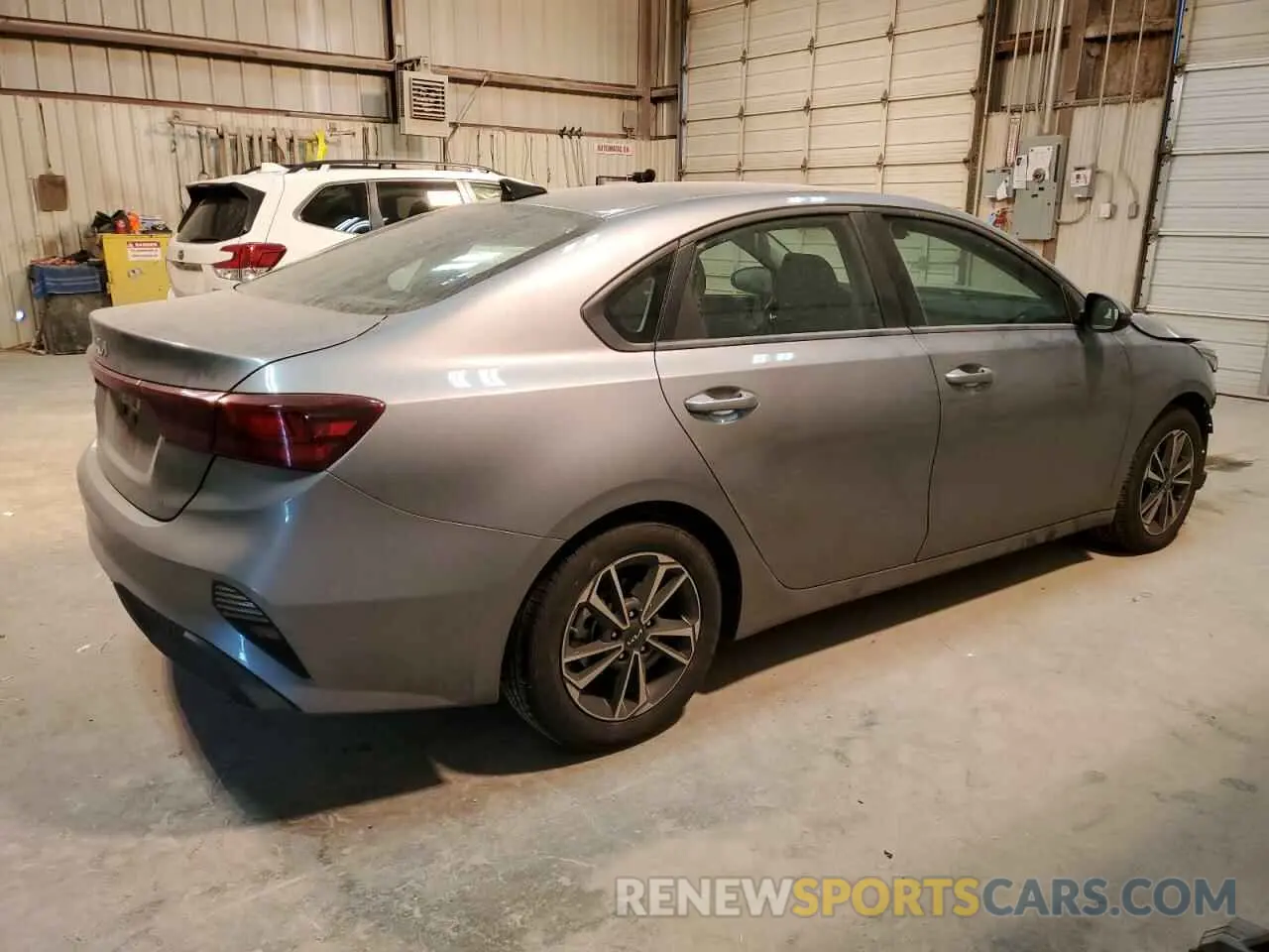 3 Photograph of a damaged car 3KPF24AD8RE777320 KIA FORTE 2024