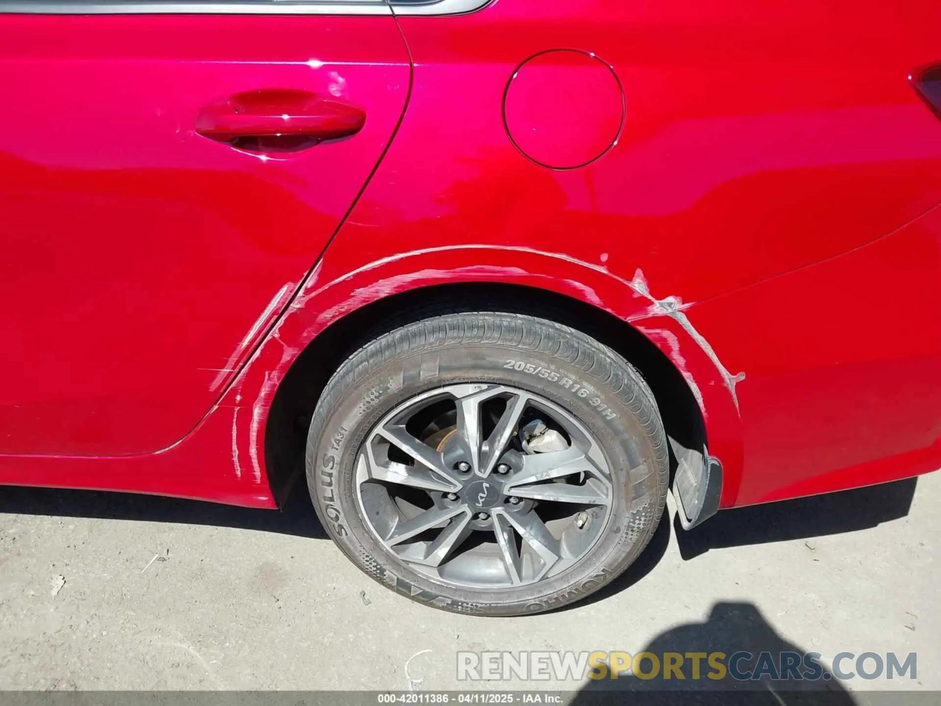 6 Photograph of a damaged car 3KPF24AD8RE793730 KIA FORTE 2024