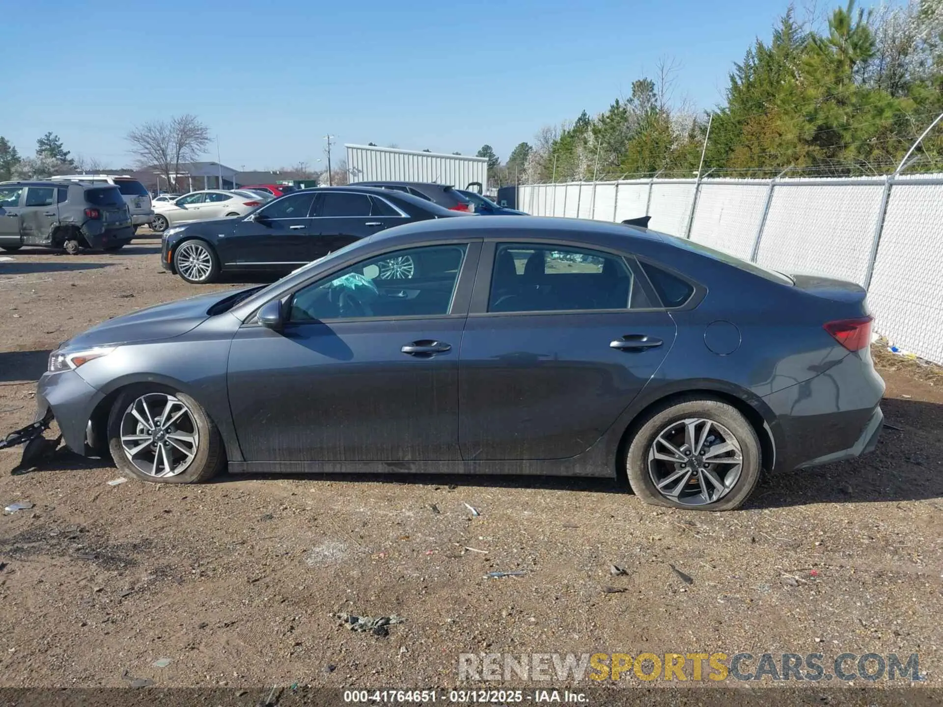 14 Photograph of a damaged car 3KPF24AD8RE793792 KIA FORTE 2024