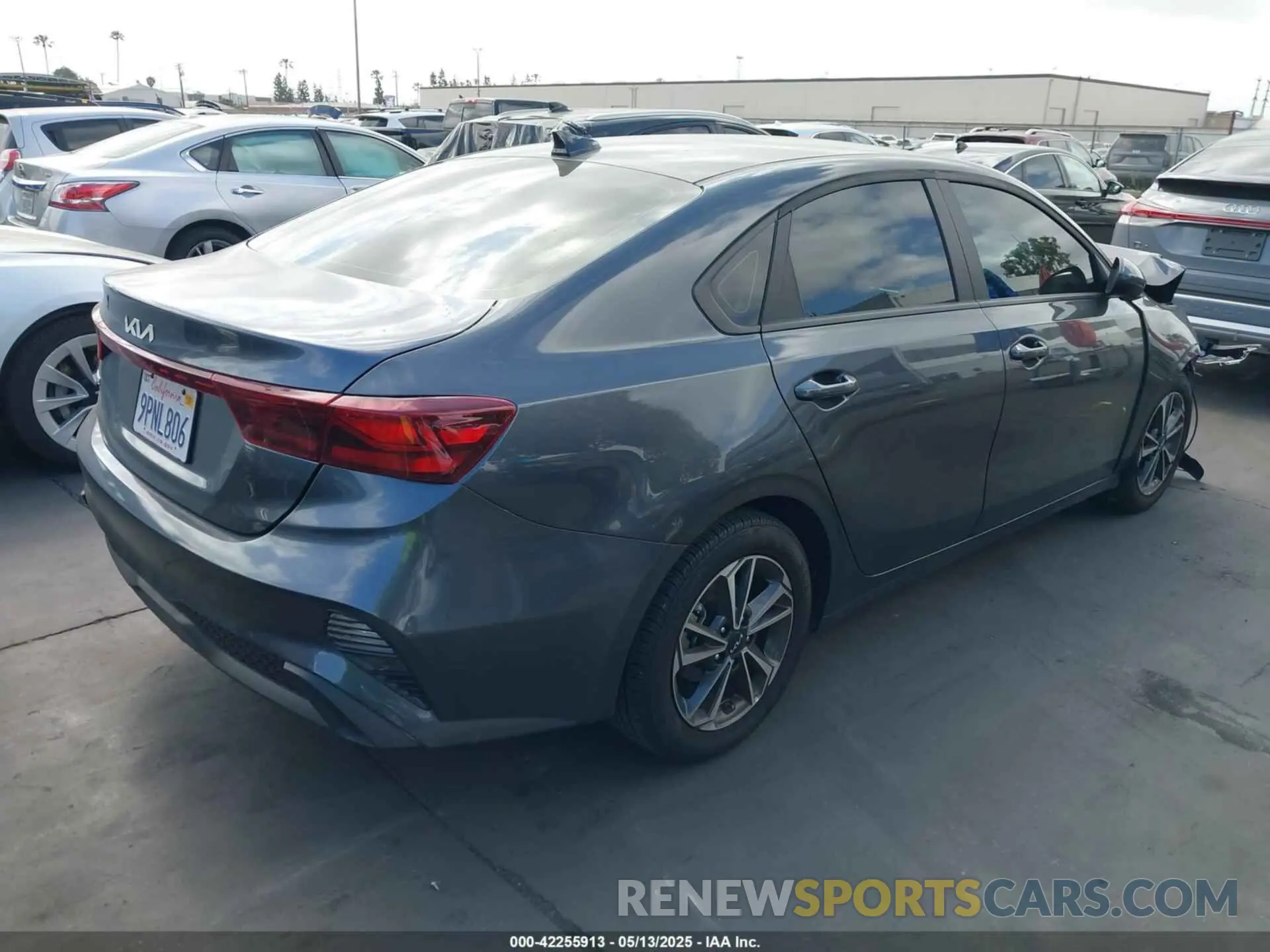 4 Фотография поврежденного автомобиля 3KPF24AD8RE828508 KIA FORTE 2024