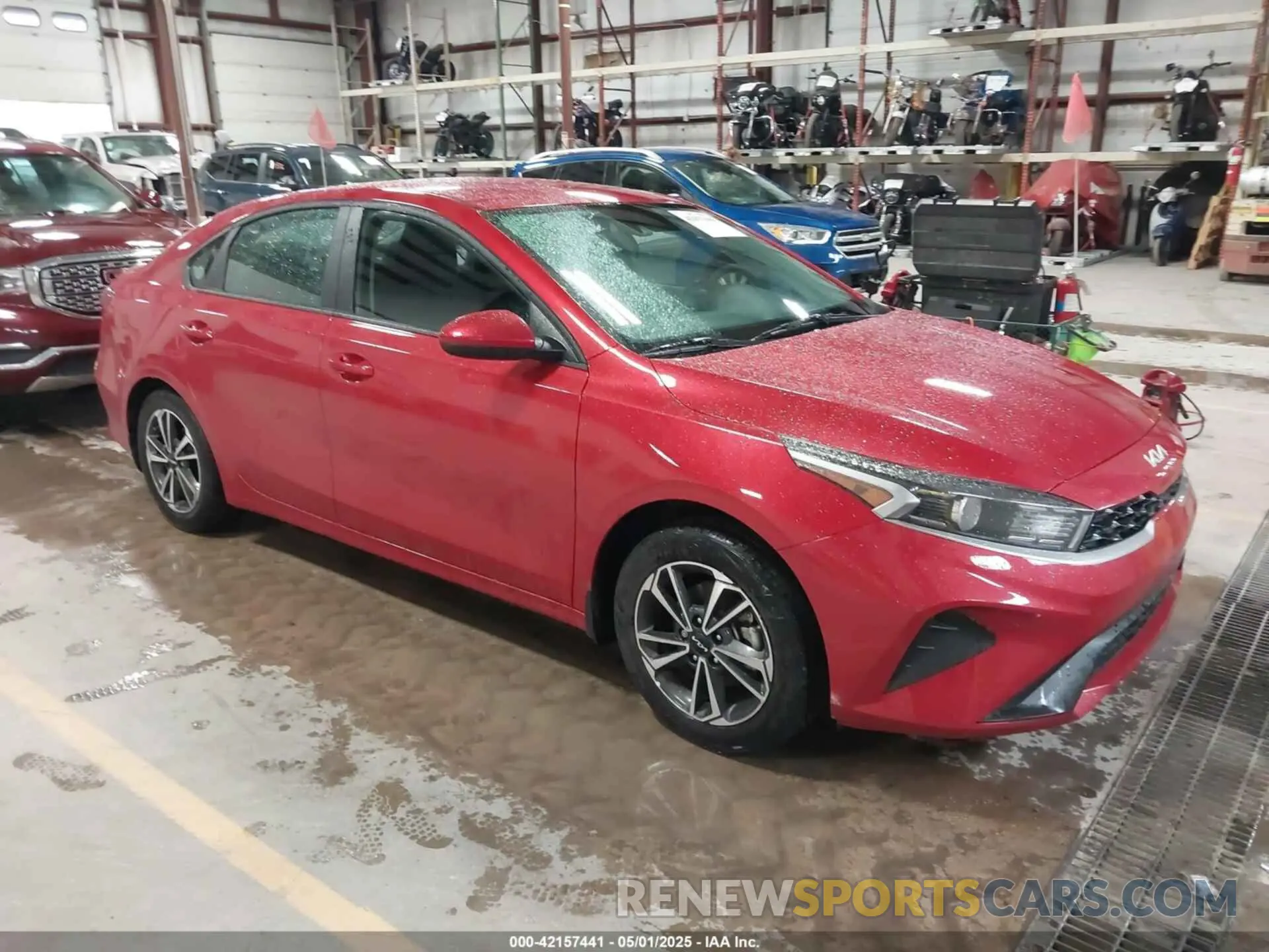 1 Photograph of a damaged car 3KPF24AD9RE709141 KIA FORTE 2024
