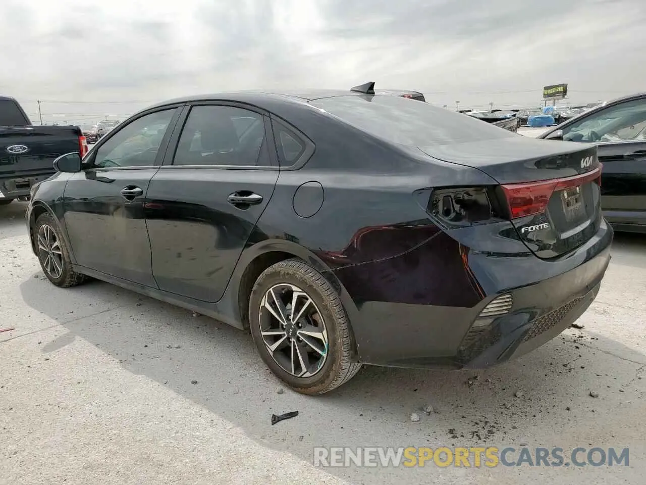 2 Фотография поврежденного автомобиля 3KPF24AD9RE726361 KIA FORTE 2024