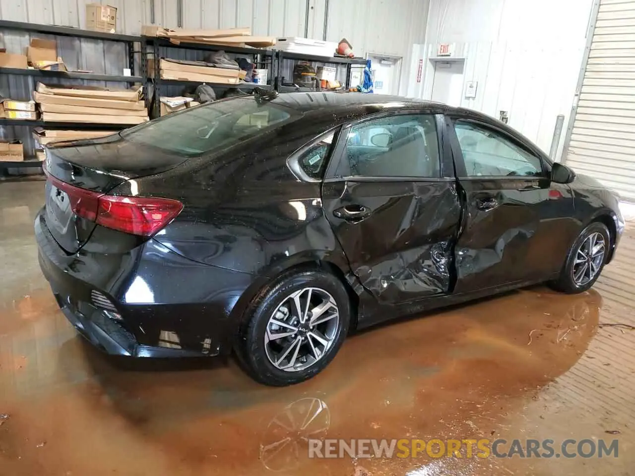 3 Фотография поврежденного автомобиля 3KPF24AD9RE741376 KIA FORTE 2024