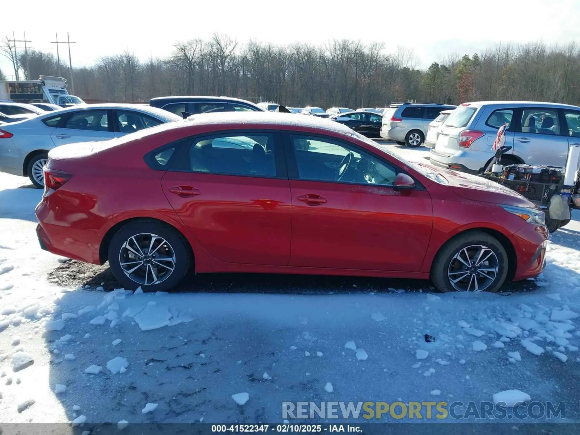 13 Photograph of a damaged car 3KPF24AD9RE752054 KIA FORTE 2024