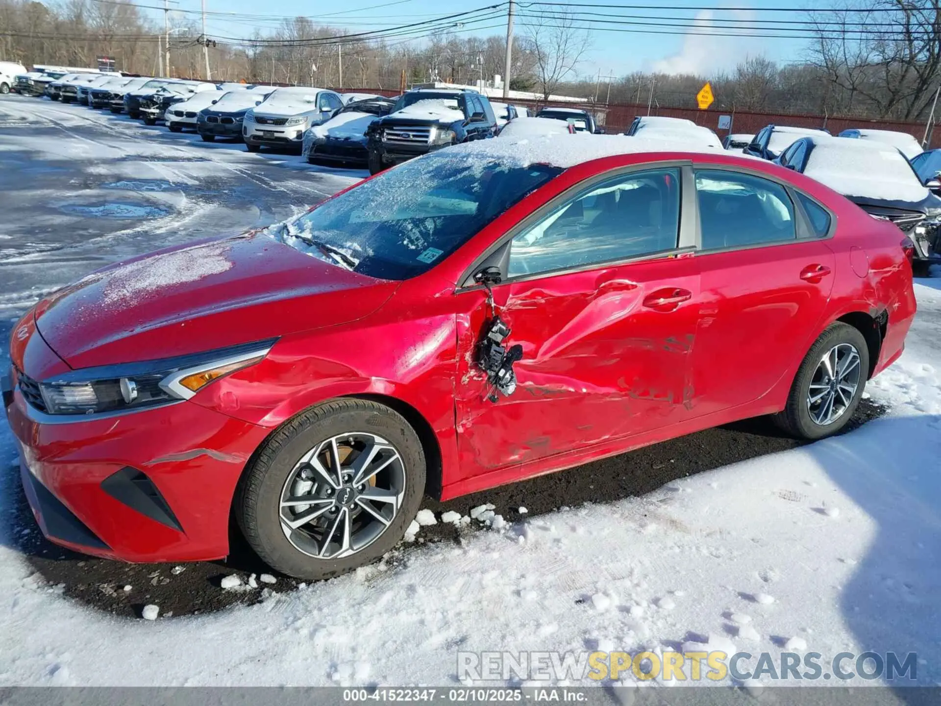 19 Photograph of a damaged car 3KPF24AD9RE752054 KIA FORTE 2024