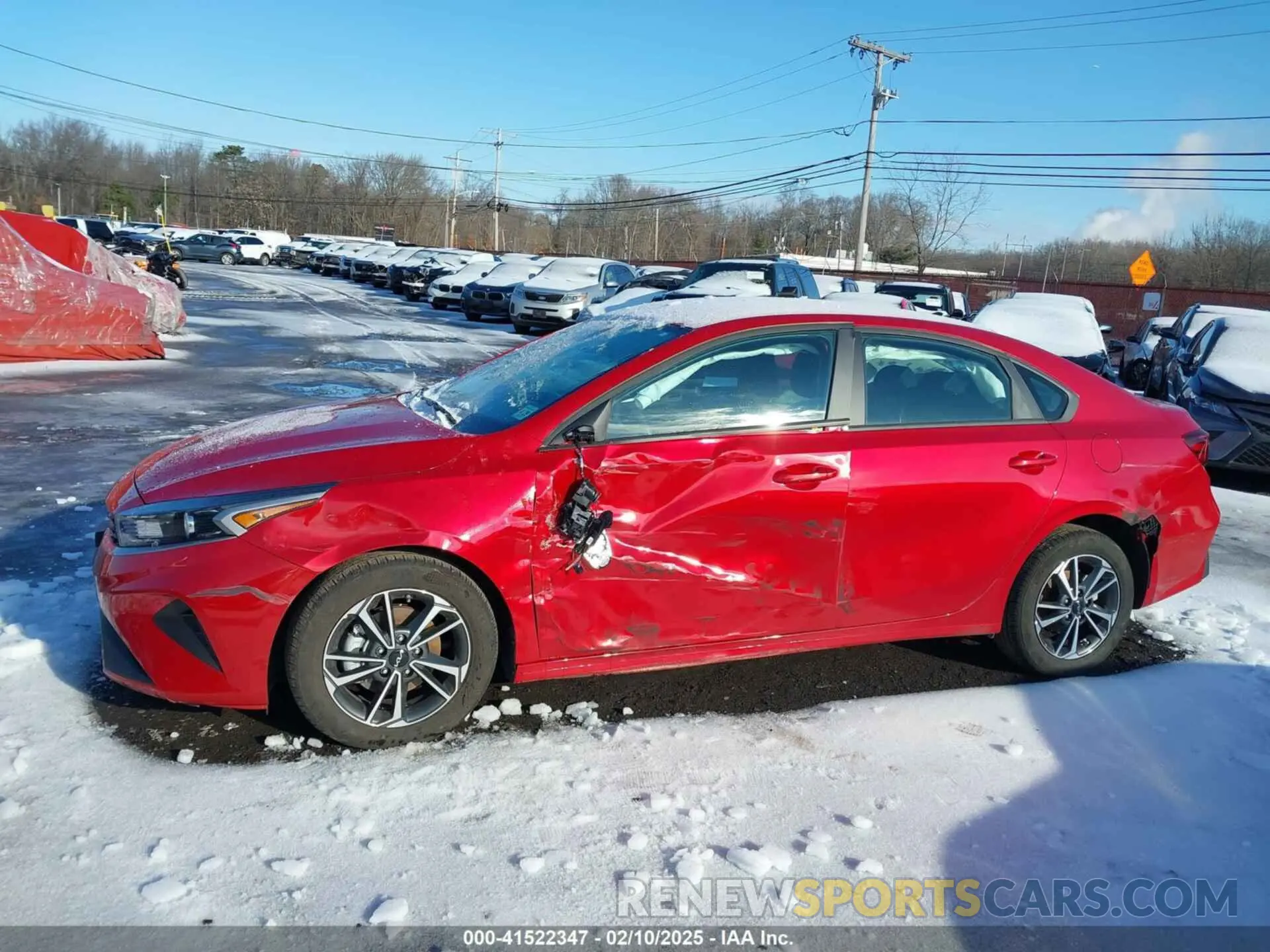 6 Photograph of a damaged car 3KPF24AD9RE752054 KIA FORTE 2024