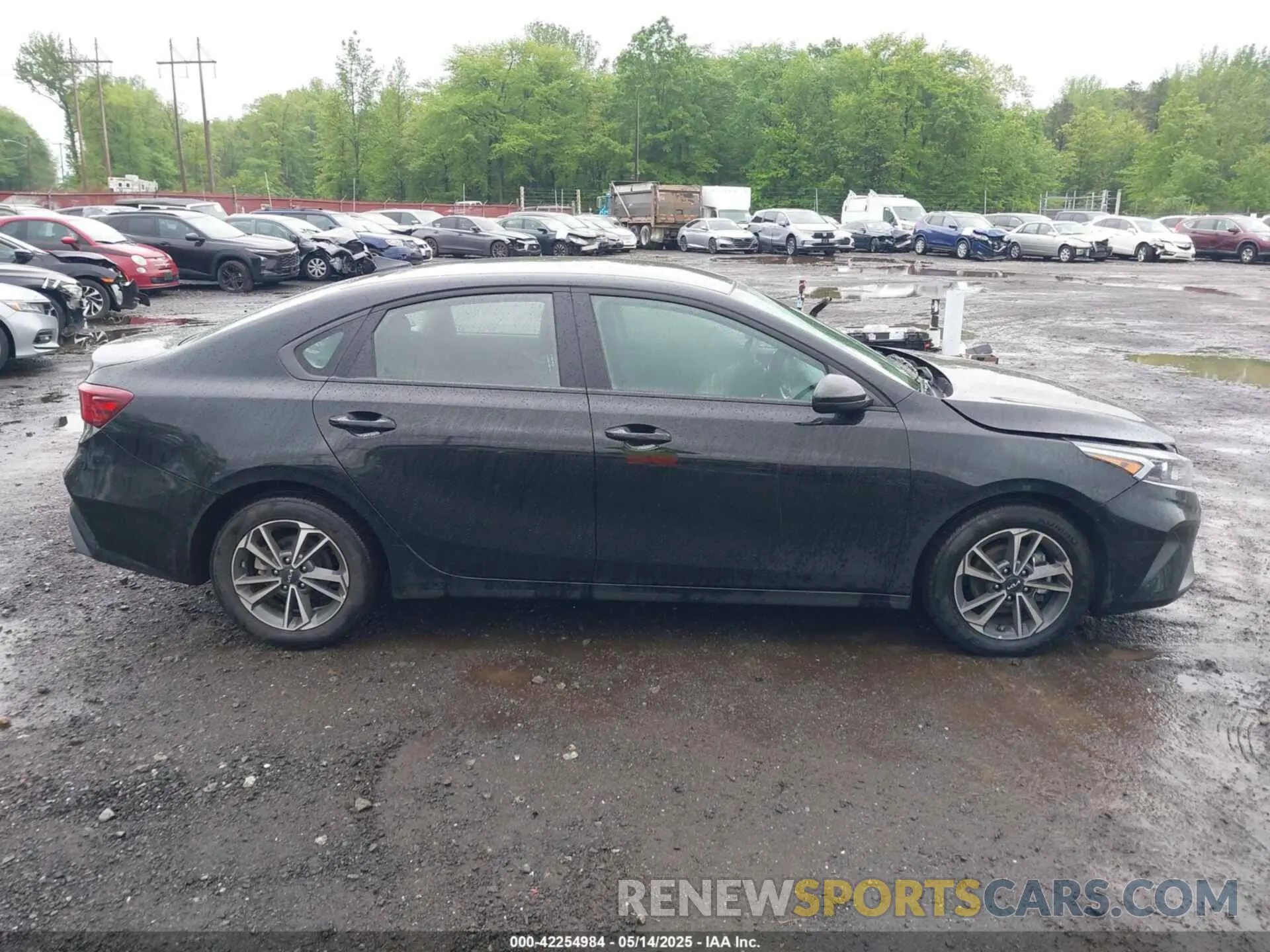 13 Фотография поврежденного автомобиля 3KPF24AD9RE781179 KIA FORTE 2024