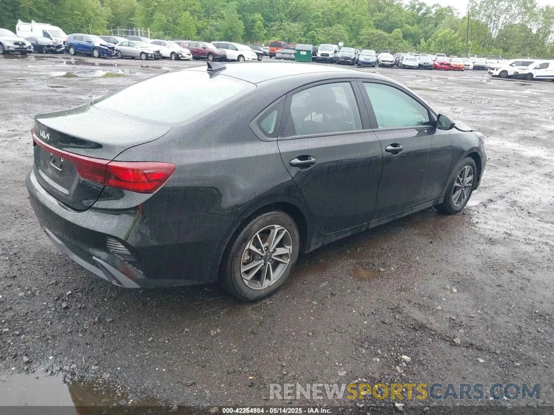 4 Фотография поврежденного автомобиля 3KPF24AD9RE781179 KIA FORTE 2024