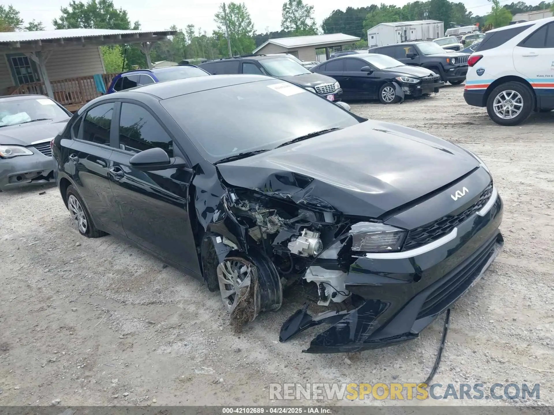 1 Photograph of a damaged car 3KPF24AD9RE788732 KIA FORTE 2024