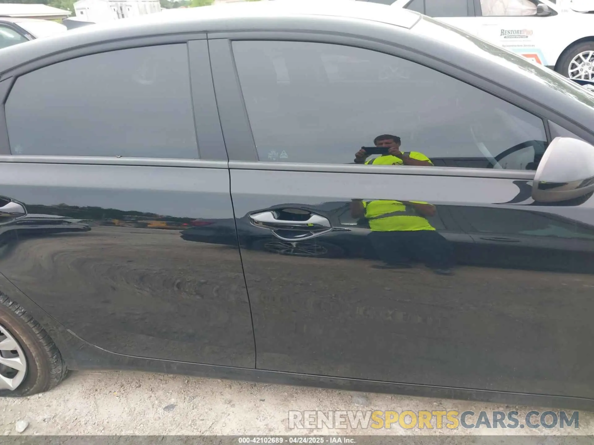13 Photograph of a damaged car 3KPF24AD9RE788732 KIA FORTE 2024