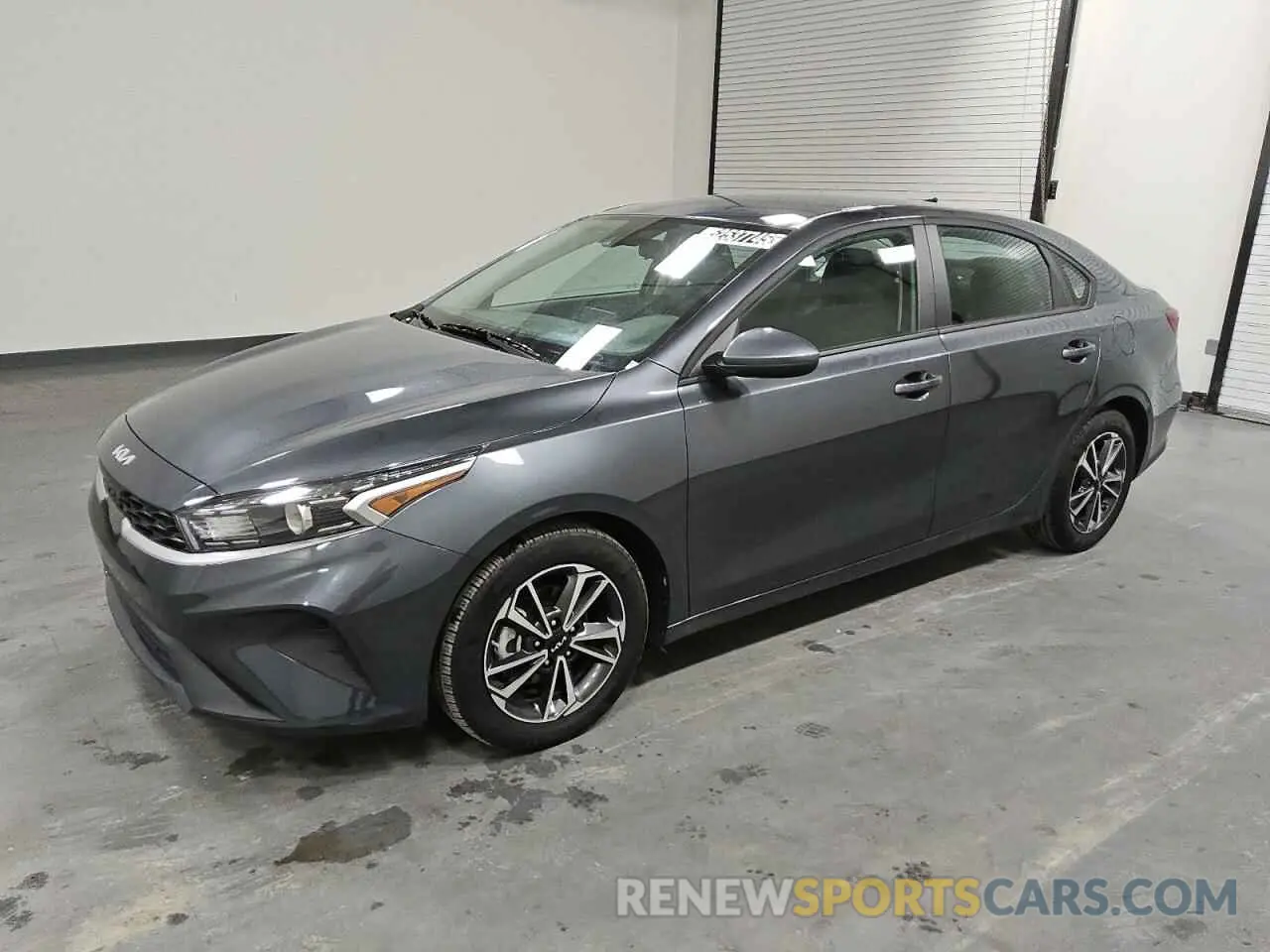 1 Photograph of a damaged car 3KPF24AD9RE827027 KIA FORTE 2024
